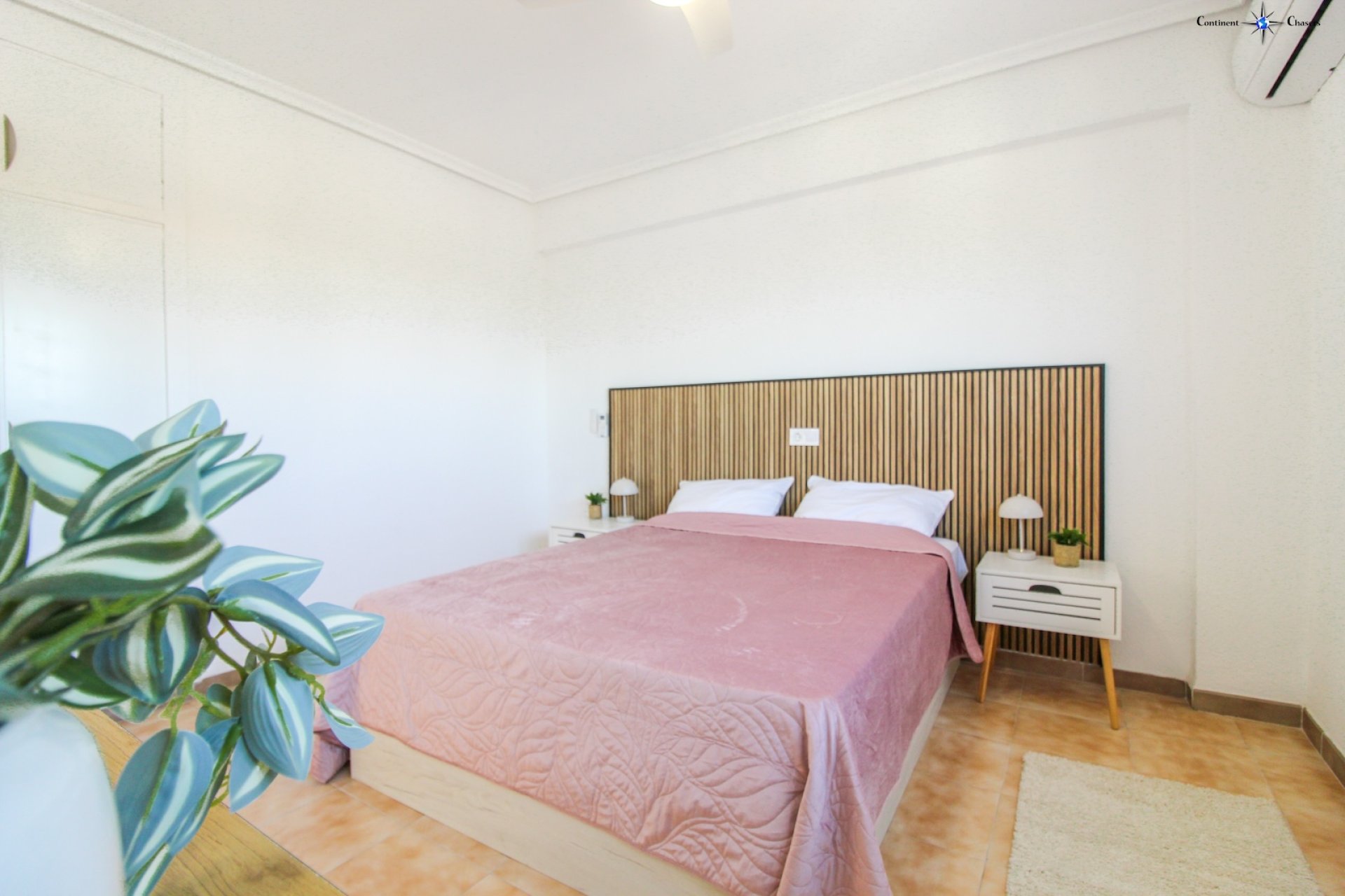 Használt Ingatlanok - Tetőtéri lakás -
Punta Prima - Costa Blanca