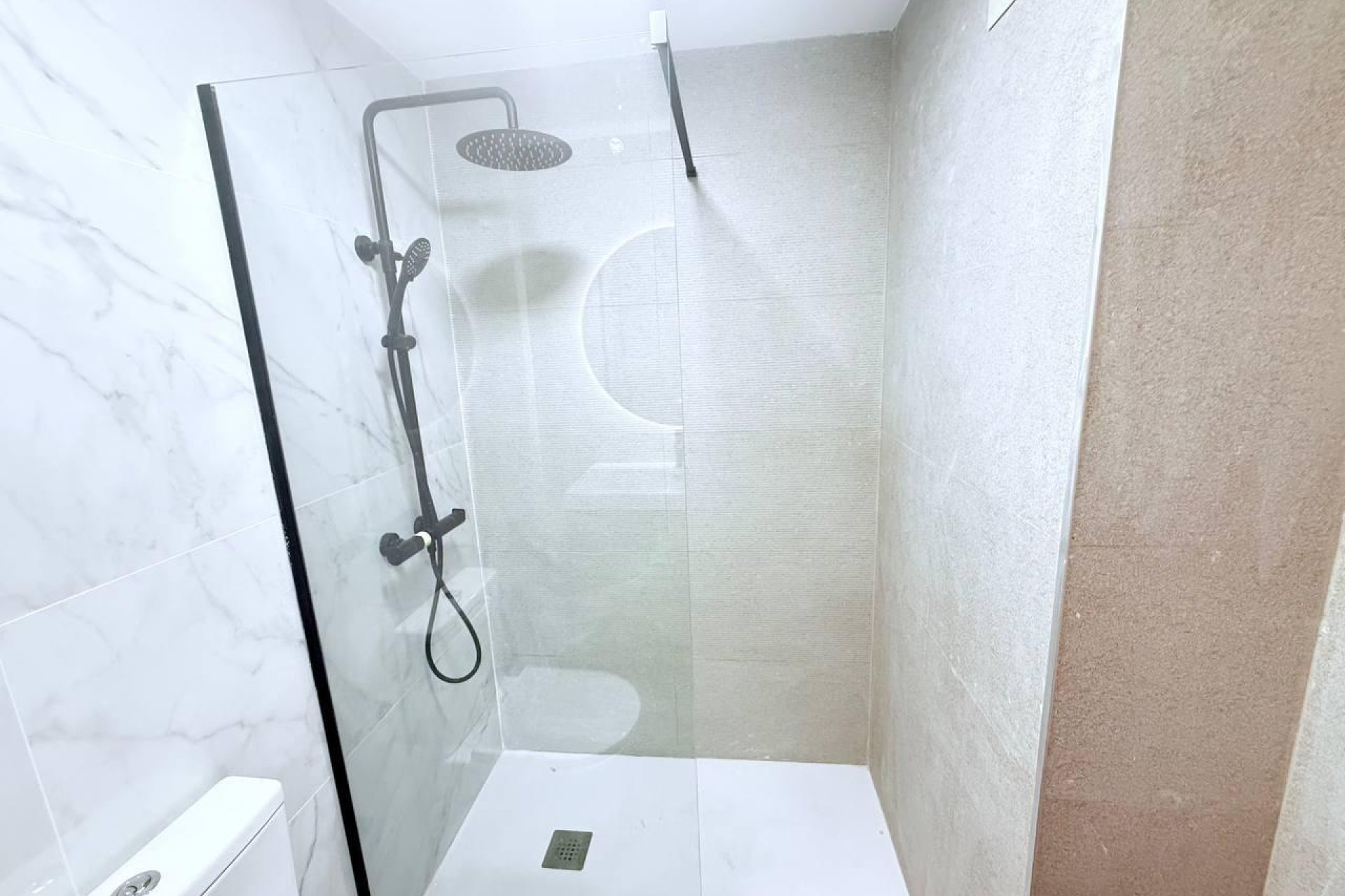 Használt Ingatlanok - Tetőtéri lakás -
Torrevieja - Acequion