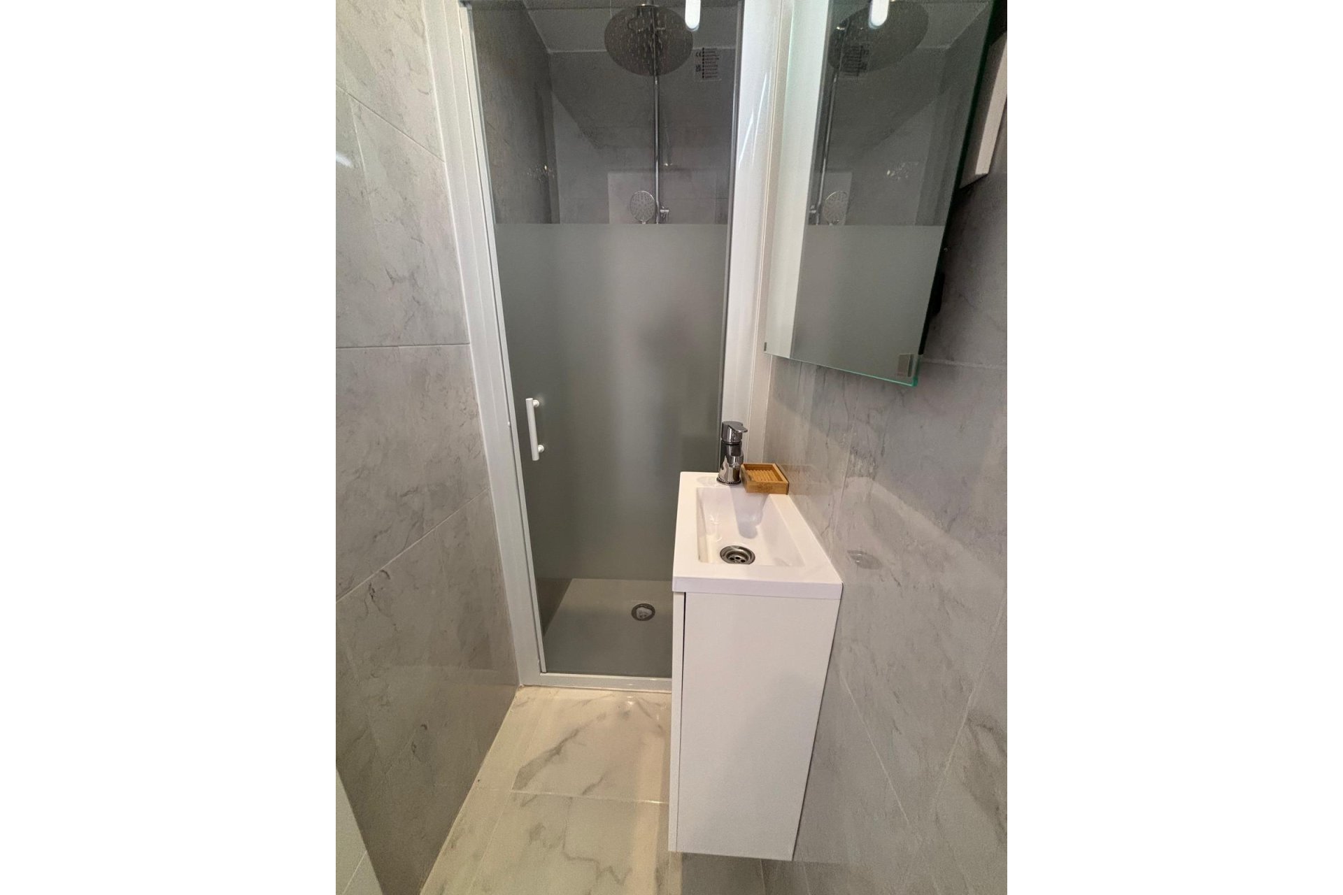 Használt Ingatlanok - Tetőtéri lakás -
Torrevieja - Acequion