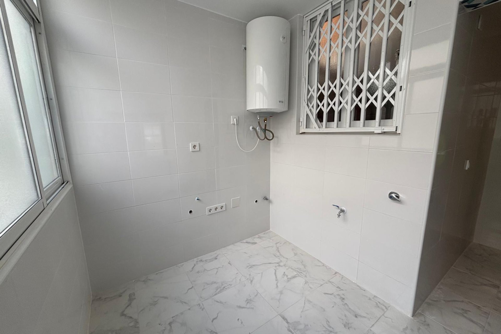 Használt Ingatlanok - Tetőtéri lakás -
Torrevieja - Acequion