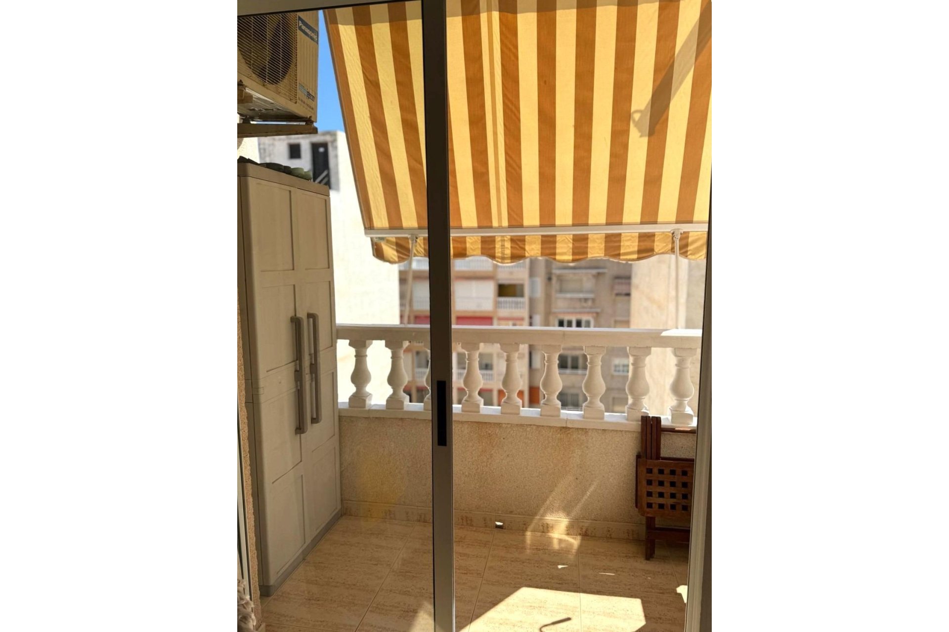 Használt Ingatlanok - Tetőtéri lakás -
Torrevieja - Acequion