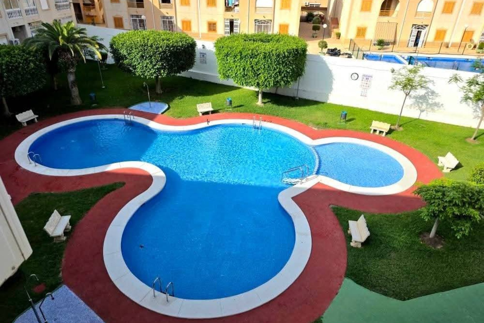 Használt Ingatlanok - Tetőtéri lakás -
Torrevieja - Acequion