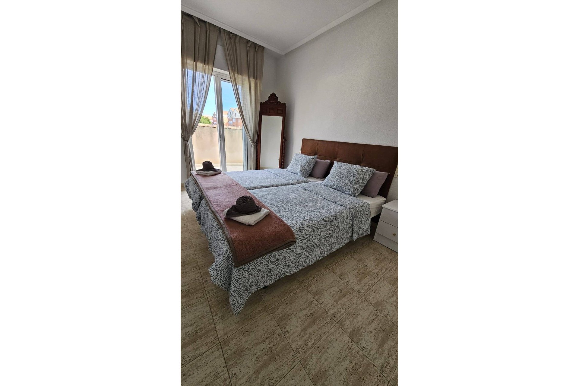 Használt Ingatlanok - Tetőtéri lakás -
Torrevieja - Acequion
