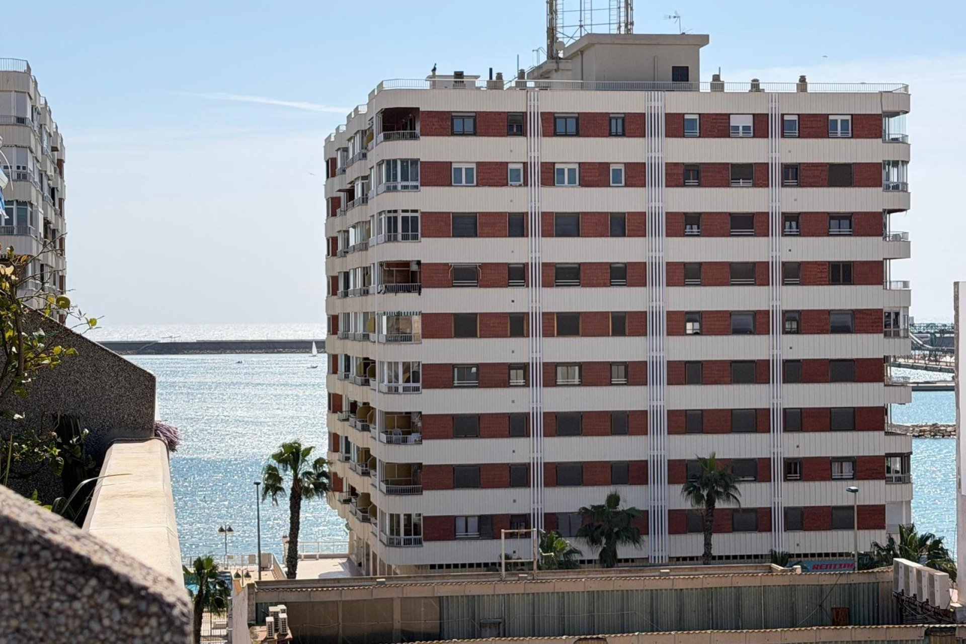 Használt Ingatlanok - Tetőtéri lakás -
Torrevieja - Acequion