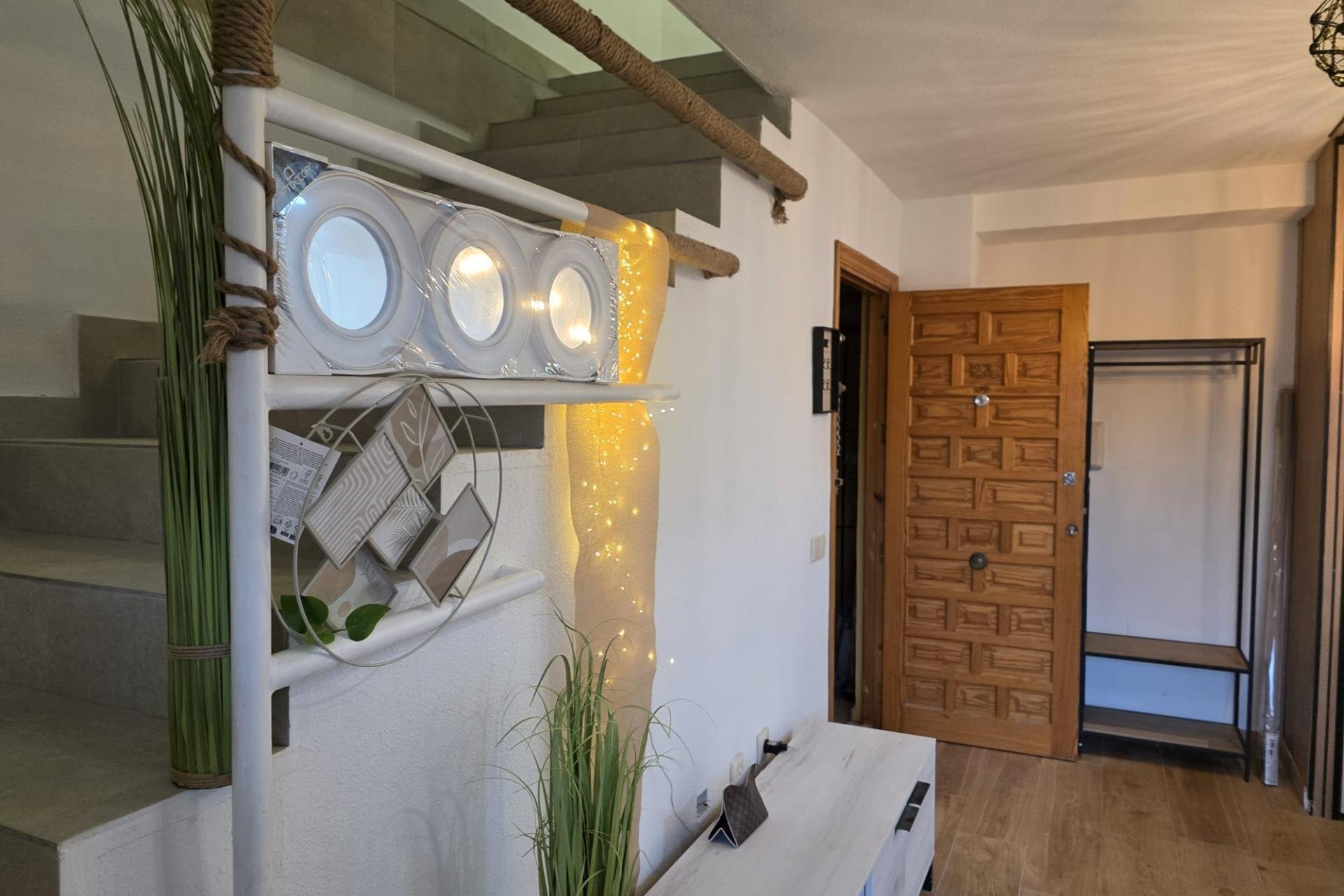 Használt Ingatlanok - Tetőtéri lakás -
Torrevieja - Cala Ferris