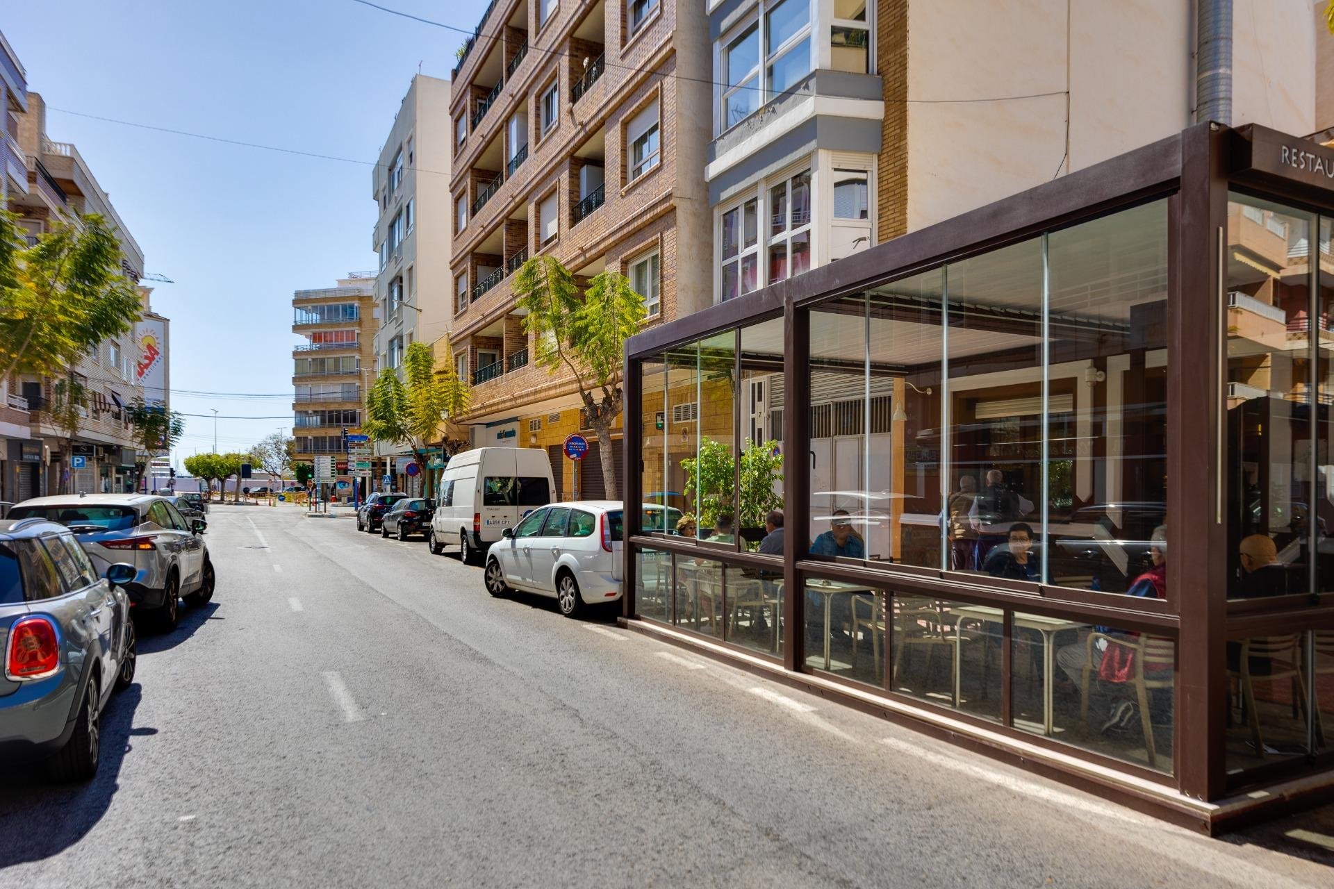 Használt Ingatlanok - Tetőtéri lakás -
Torrevieja - Centrum