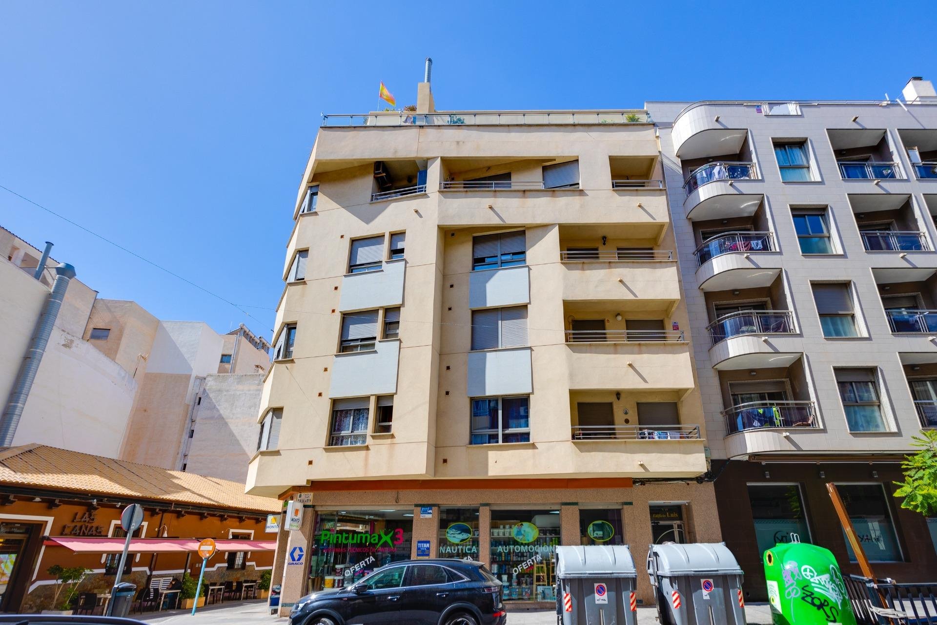 Használt Ingatlanok - Tetőtéri lakás -
Torrevieja - Centrum