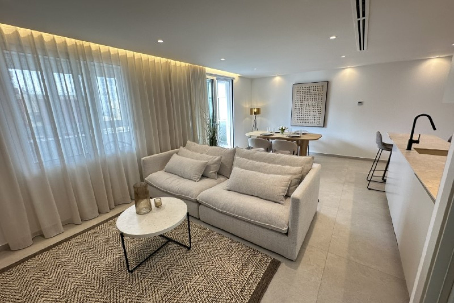 Használt Ingatlanok - Tetőtéri lakás -
Torrevieja - Costa Blanca