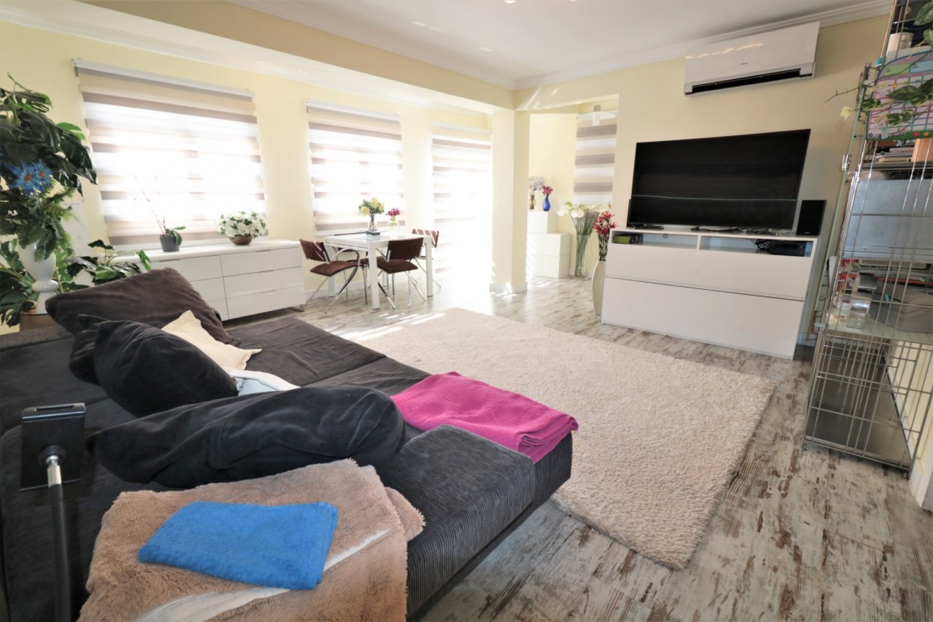 Használt Ingatlanok - Tetőtéri lakás -
Torrevieja - Costa Blanca
