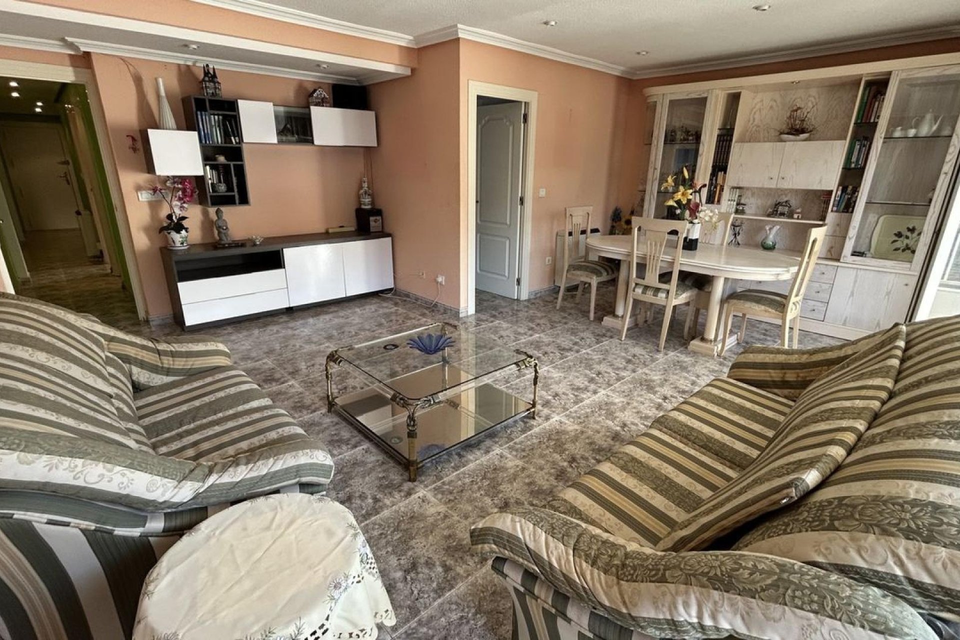 Használt Ingatlanok - Tetőtéri lakás -
Torrevieja - Costa Blanca