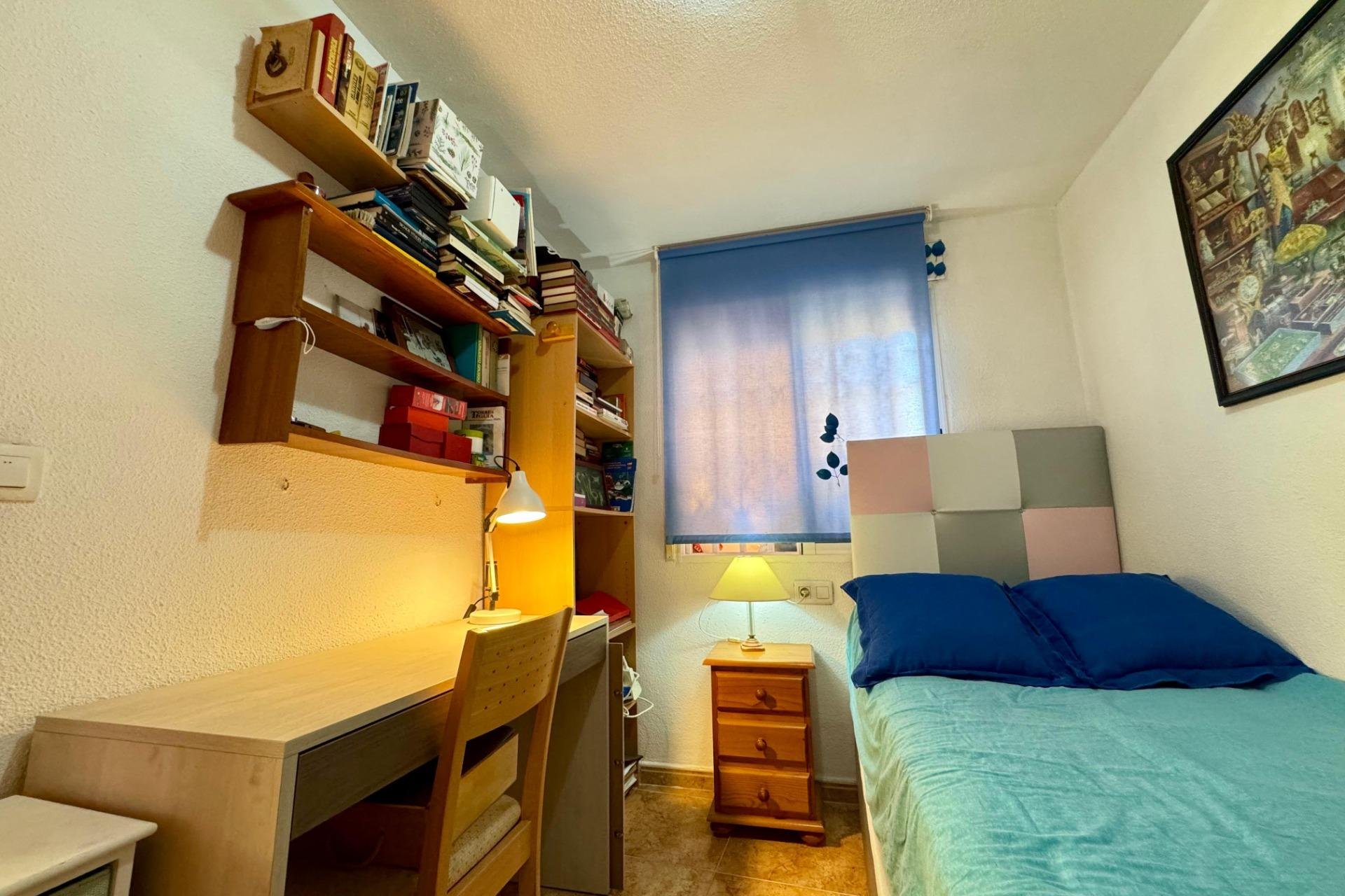 Használt Ingatlanok - Tetőtéri lakás -
Torrevieja - Costa Blanca