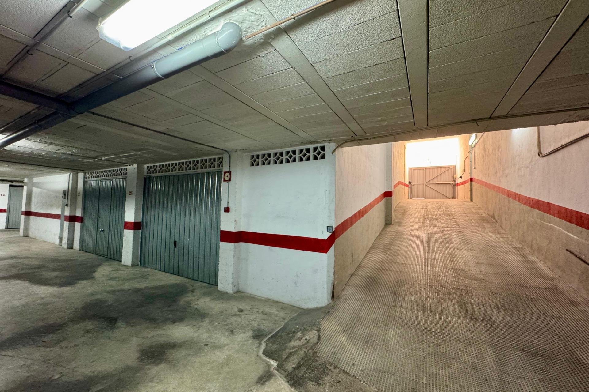 Használt Ingatlanok - Tetőtéri lakás -
Torrevieja - Costa Blanca