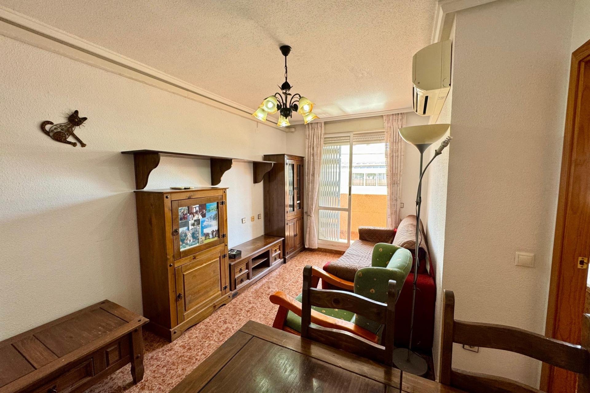 Használt Ingatlanok - Tetőtéri lakás -
Torrevieja - Costa Blanca