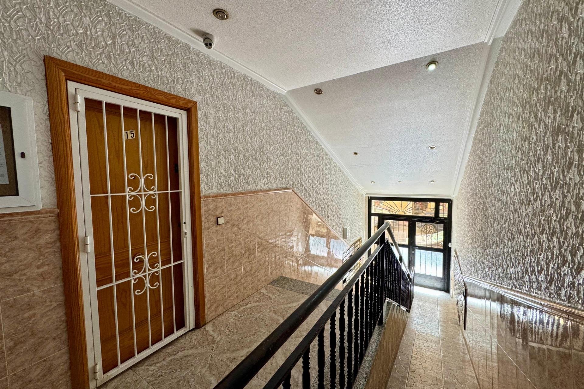 Használt Ingatlanok - Tetőtéri lakás -
Torrevieja - Costa Blanca