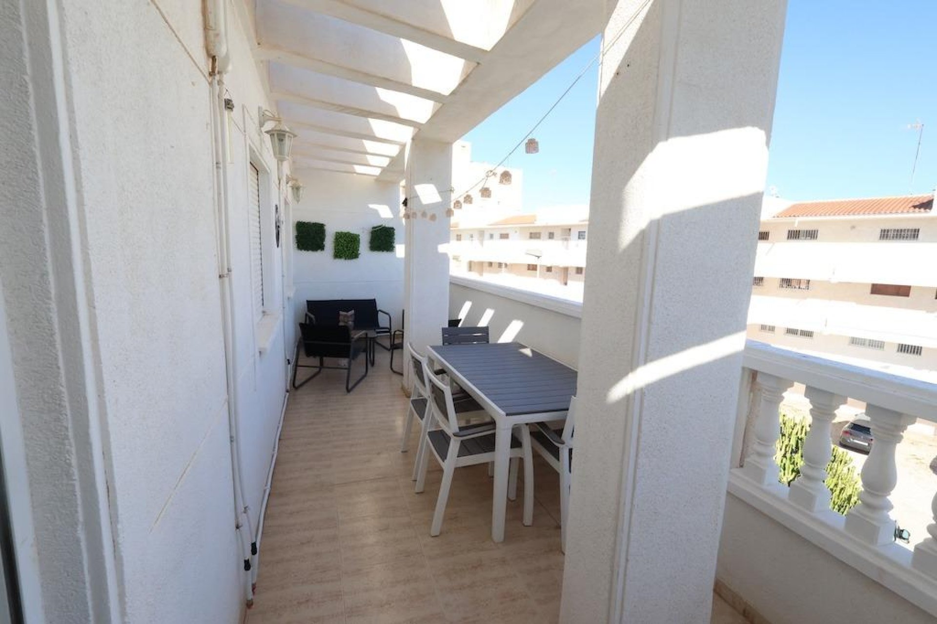 Használt Ingatlanok - Tetőtéri lakás -
Torrevieja - Costa Blanca