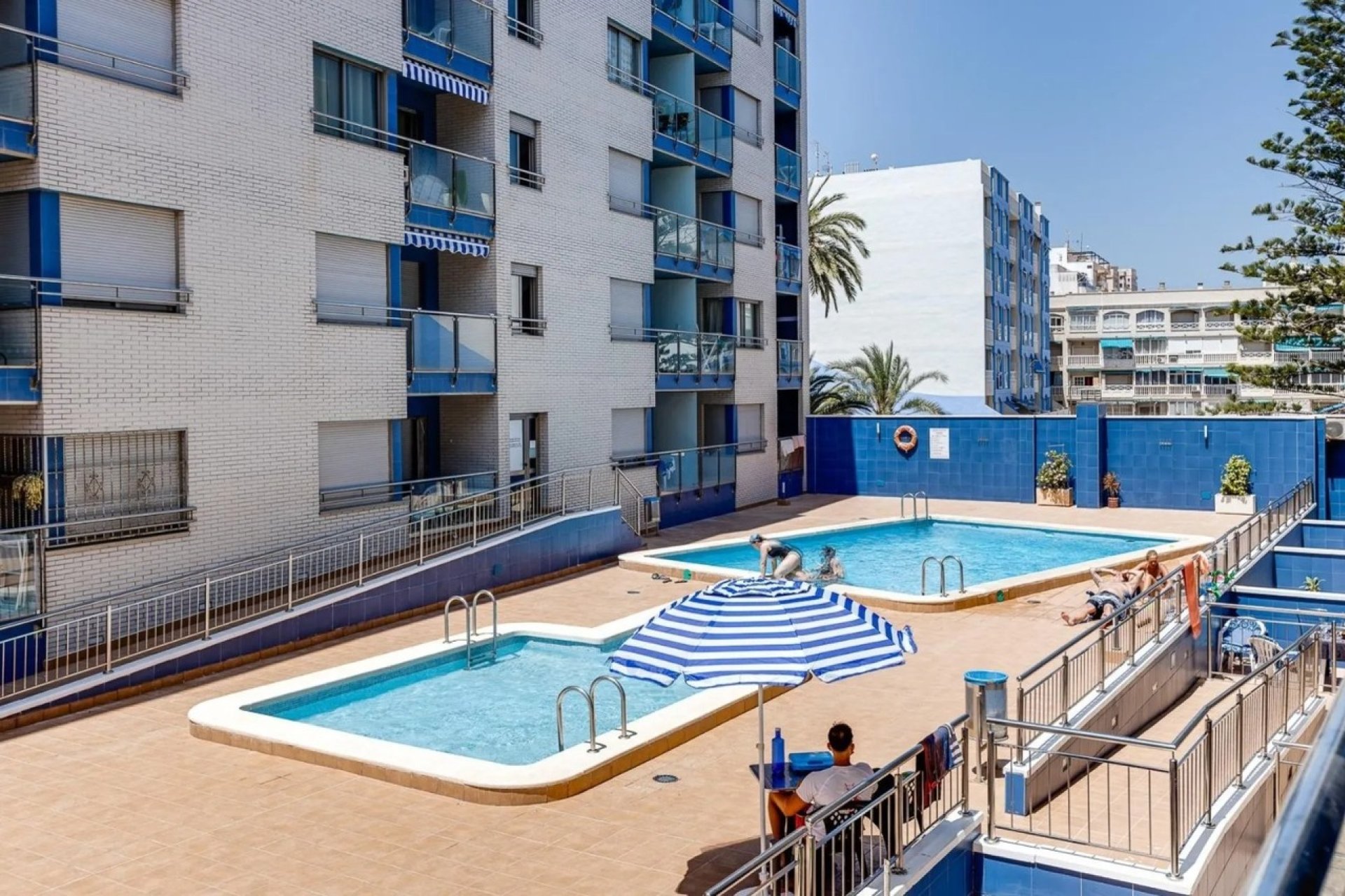 Használt Ingatlanok - Tetőtéri lakás -
Torrevieja - Costa Blanca