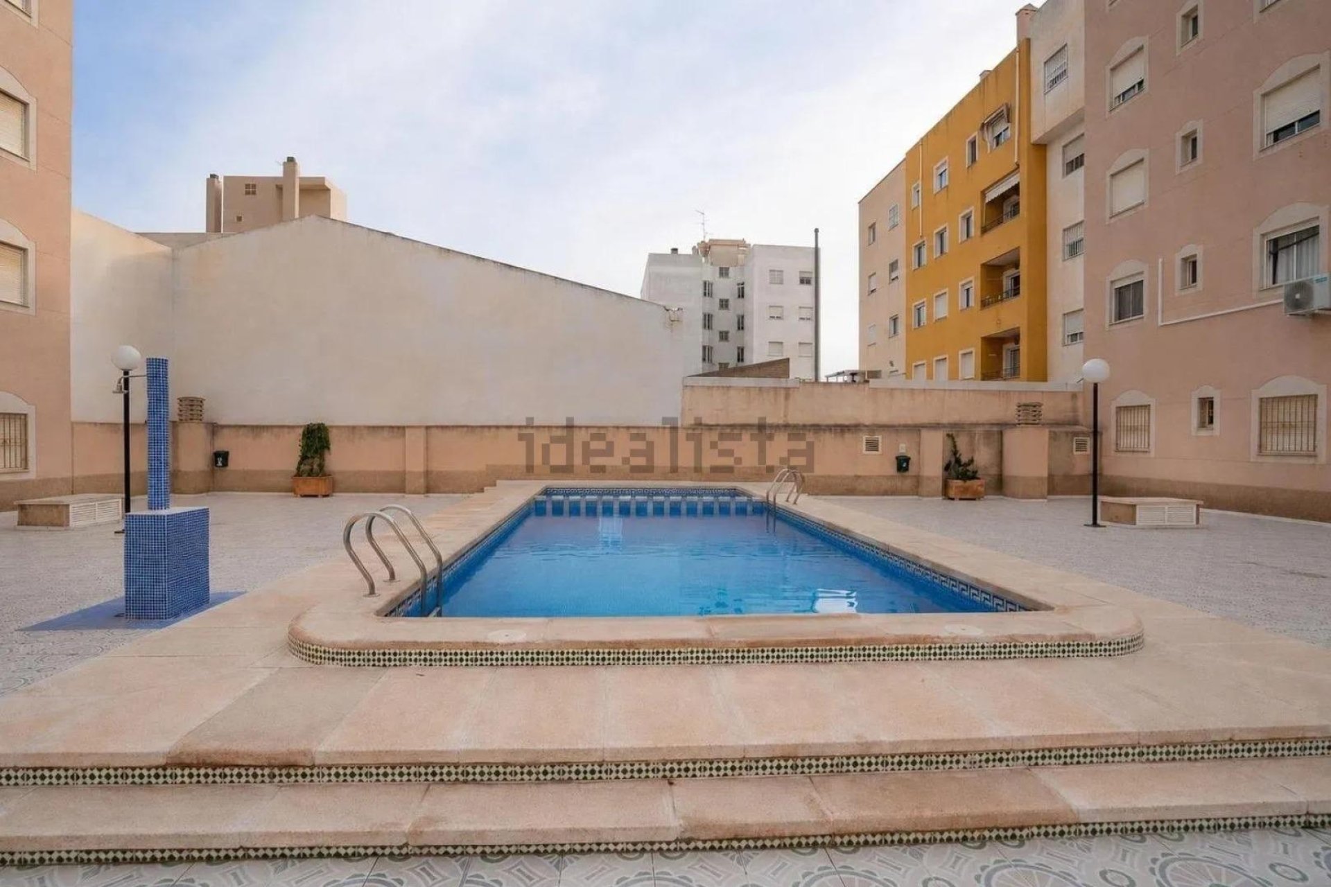 Használt Ingatlanok - Tetőtéri lakás -
Torrevieja - El Molino