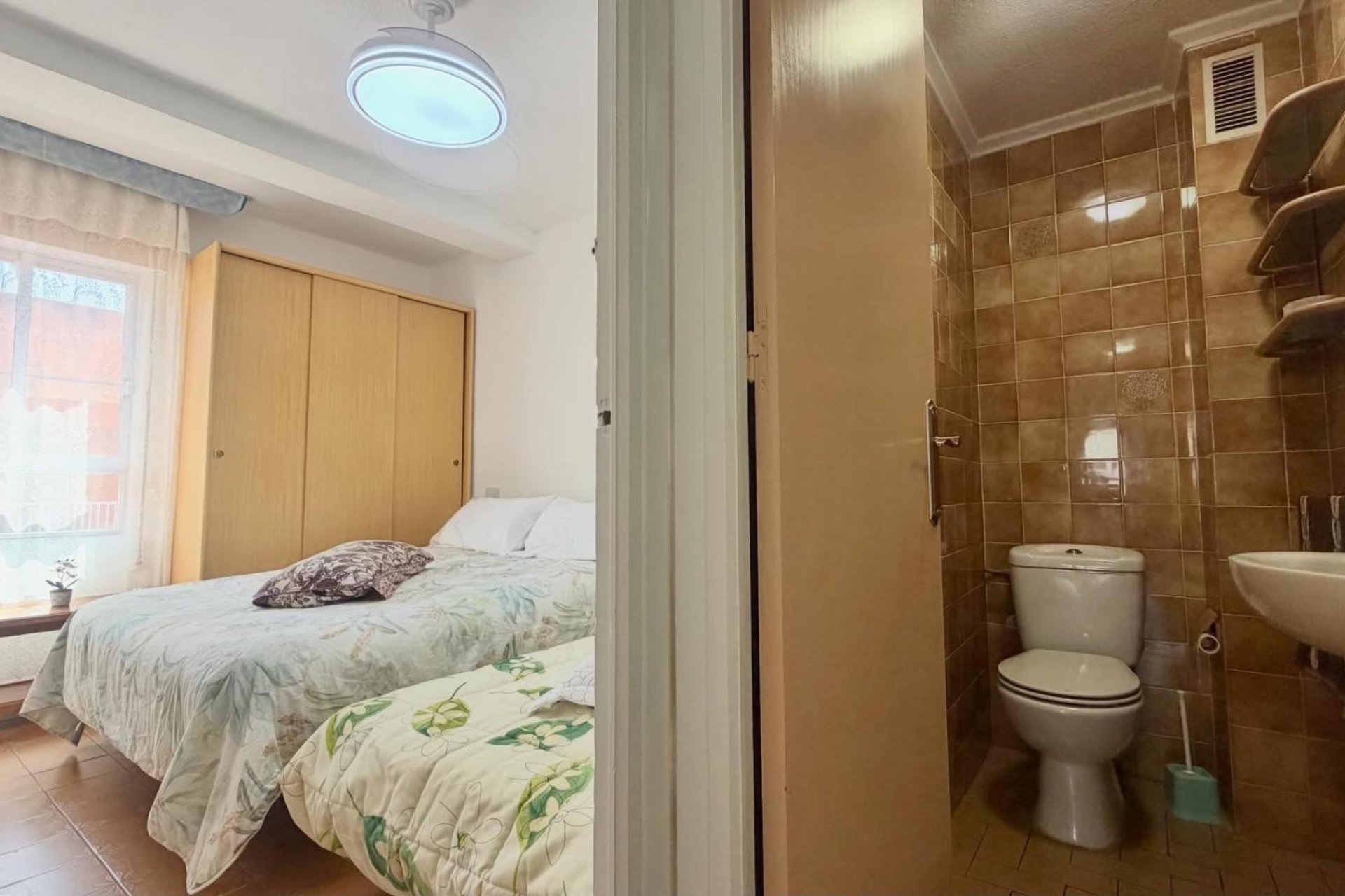 Használt Ingatlanok - Tetőtéri lakás -
Torrevieja - Habaneras