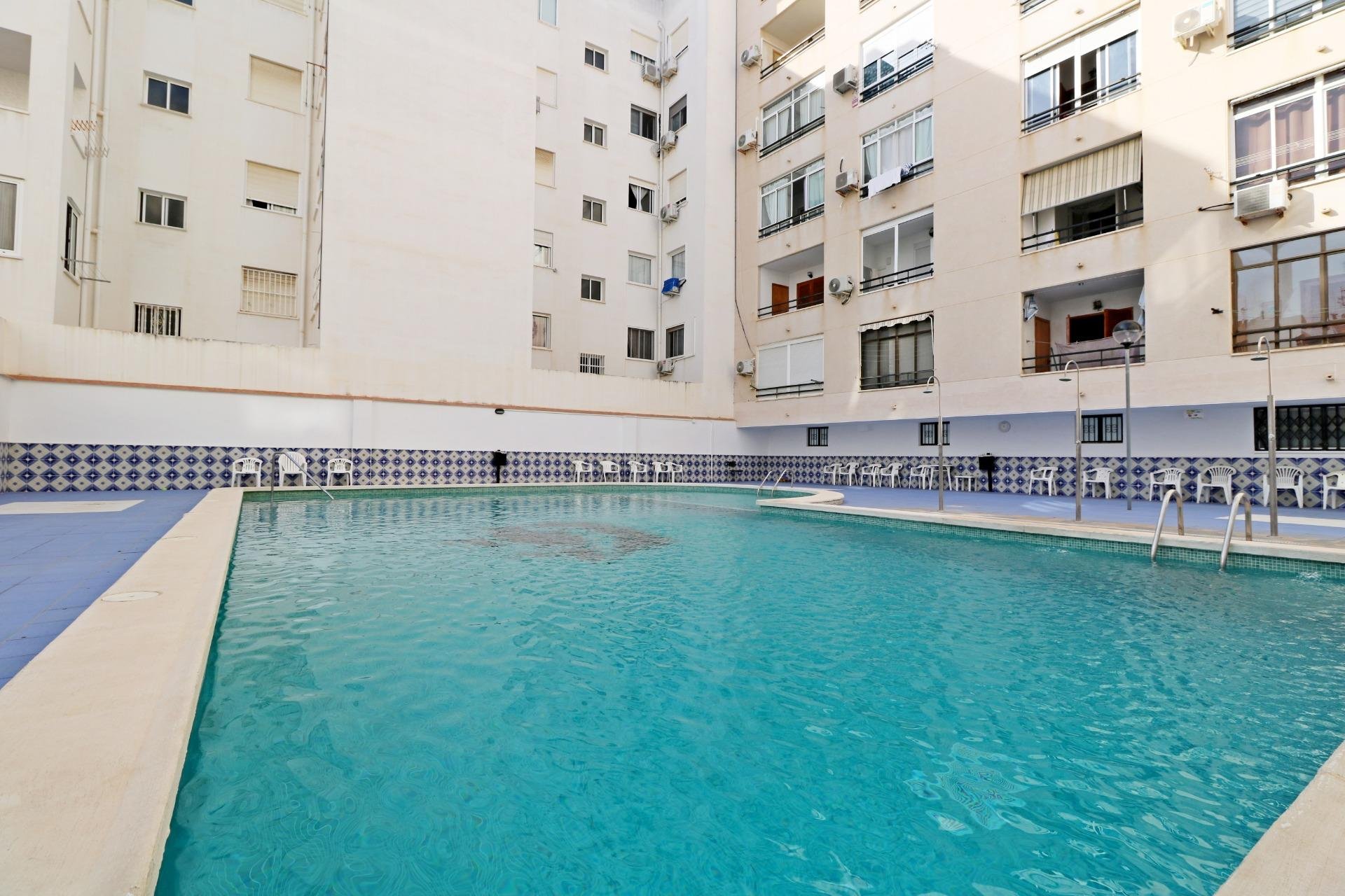 Használt Ingatlanok - Tetőtéri lakás -
Torrevieja - Habaneras