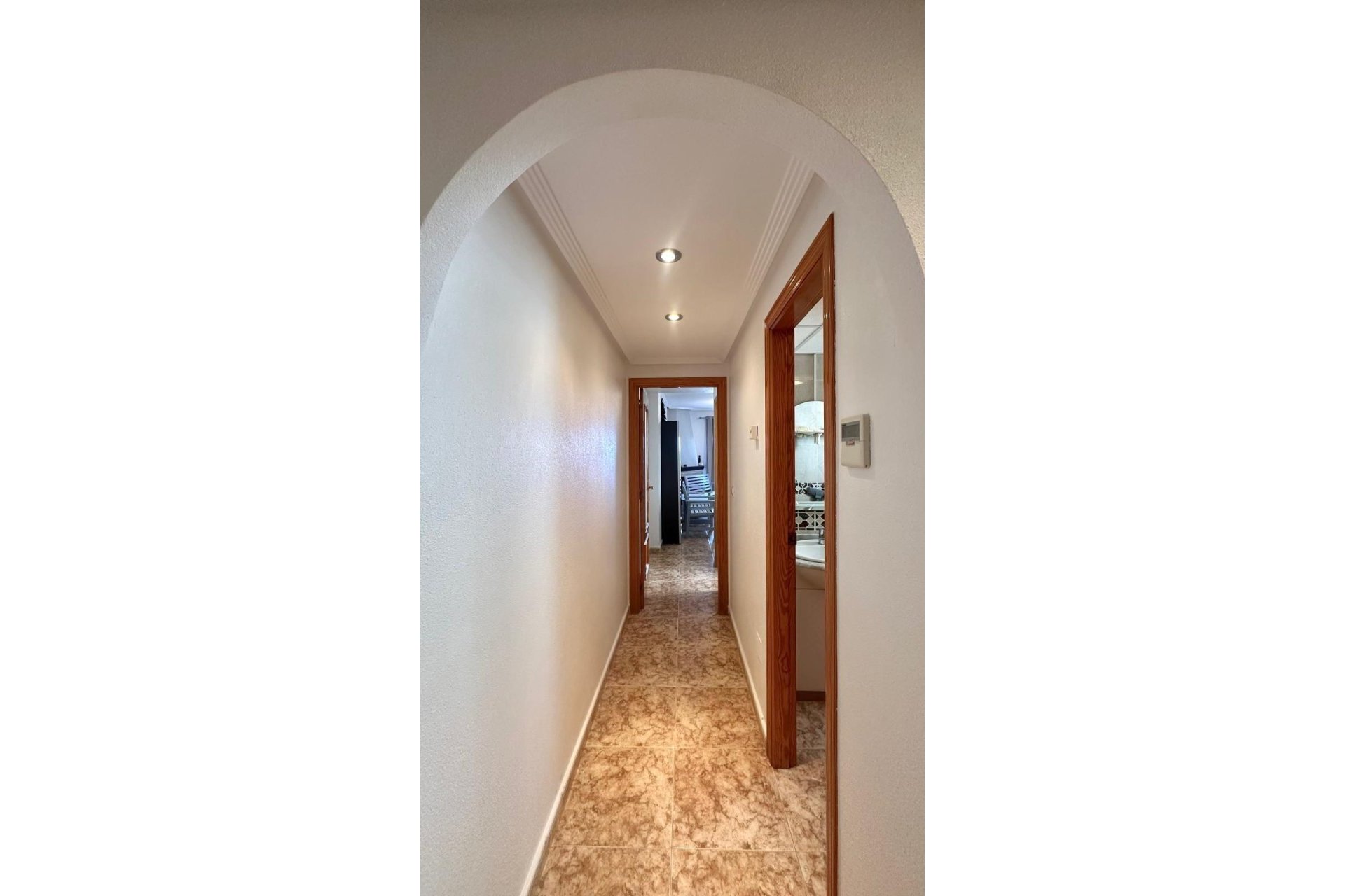 Használt Ingatlanok - Tetőtéri lakás -
Torrevieja - Playa del Cura