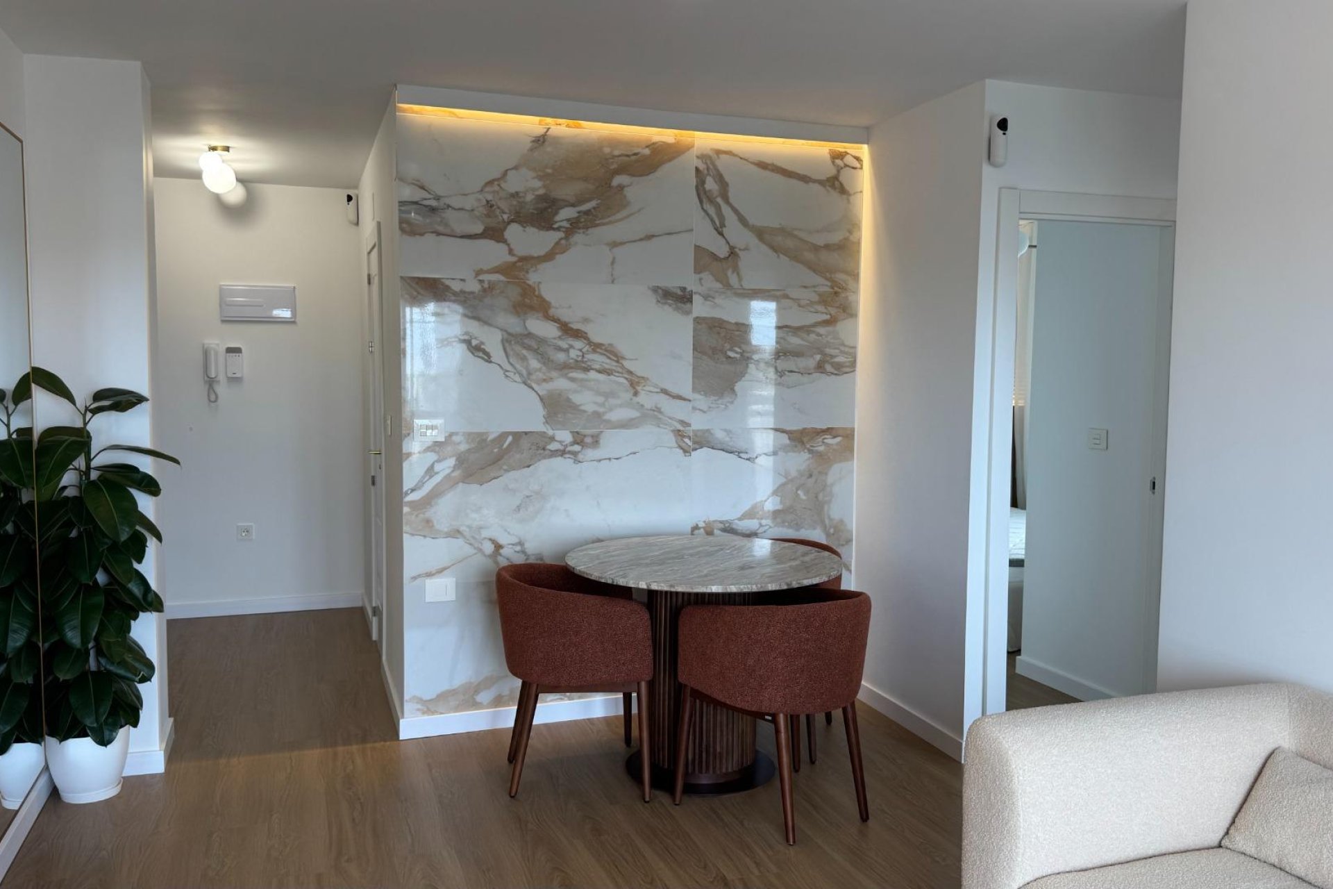 Használt Ingatlanok - Tetőtéri lakás -
Torrevieja - Punta Prima