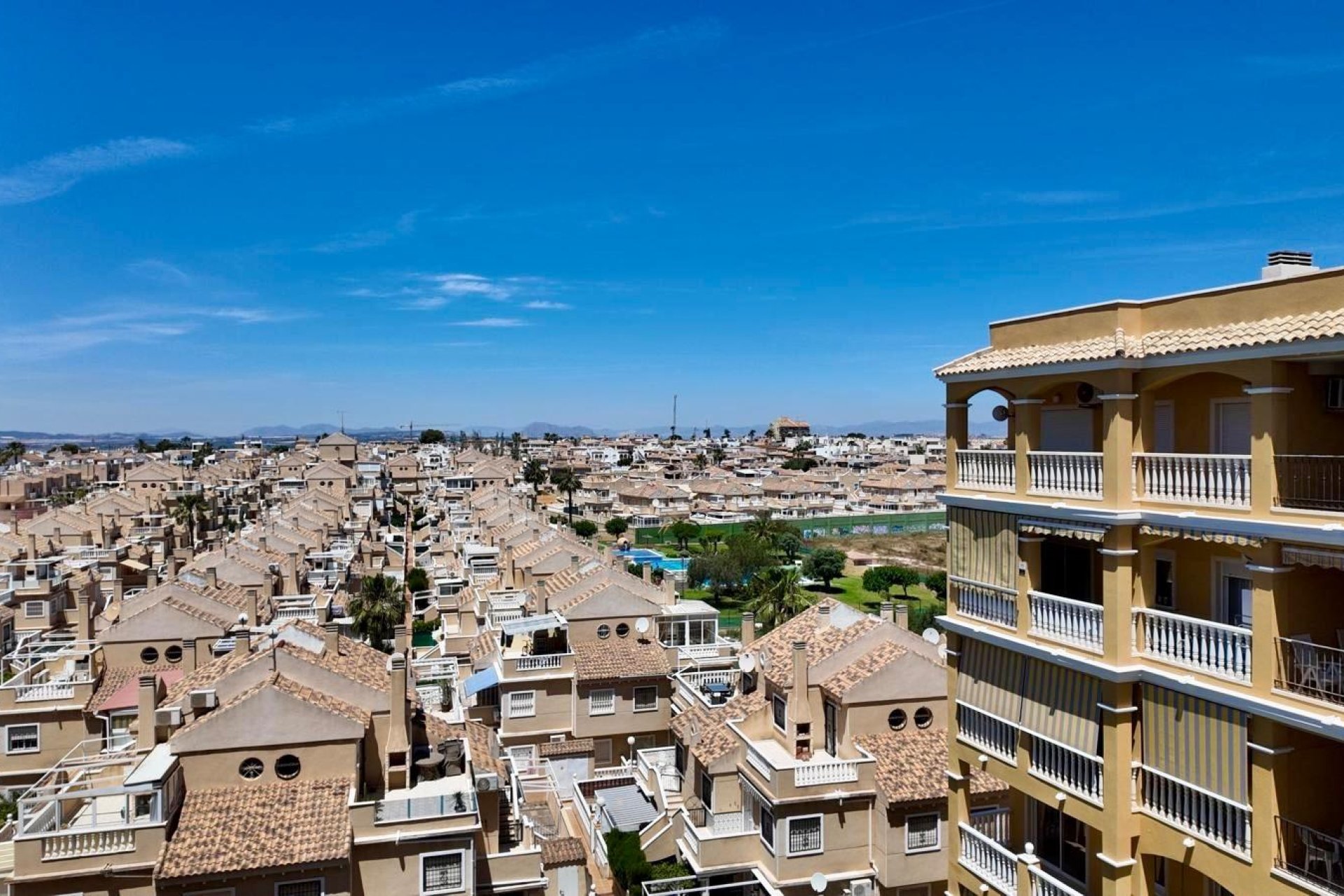 Használt Ingatlanok - Tetőtéri lakás -
Torrevieja - Torreblanca