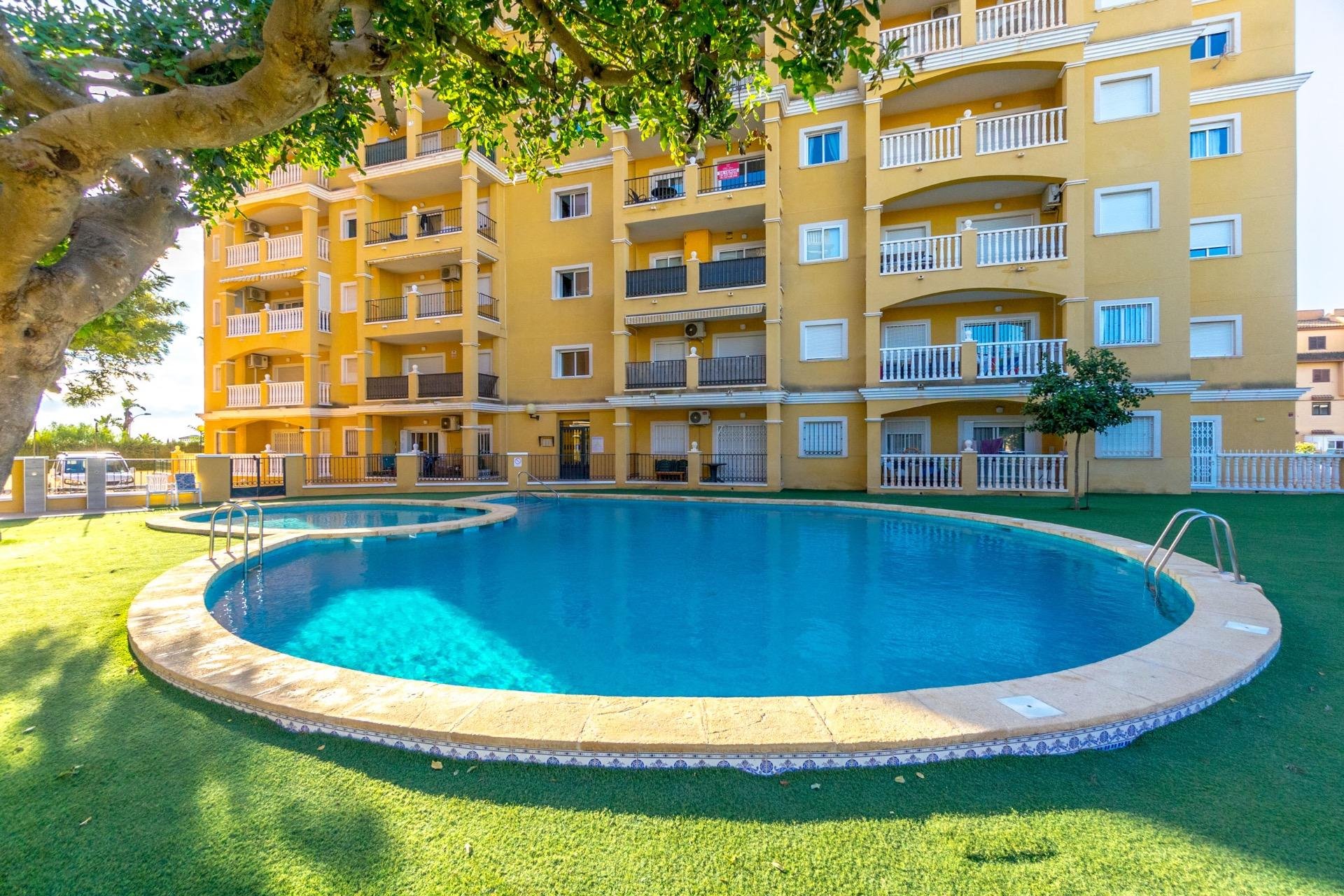 Használt Ingatlanok - Tetőtéri lakás -
Torrevieja - Torreblanca