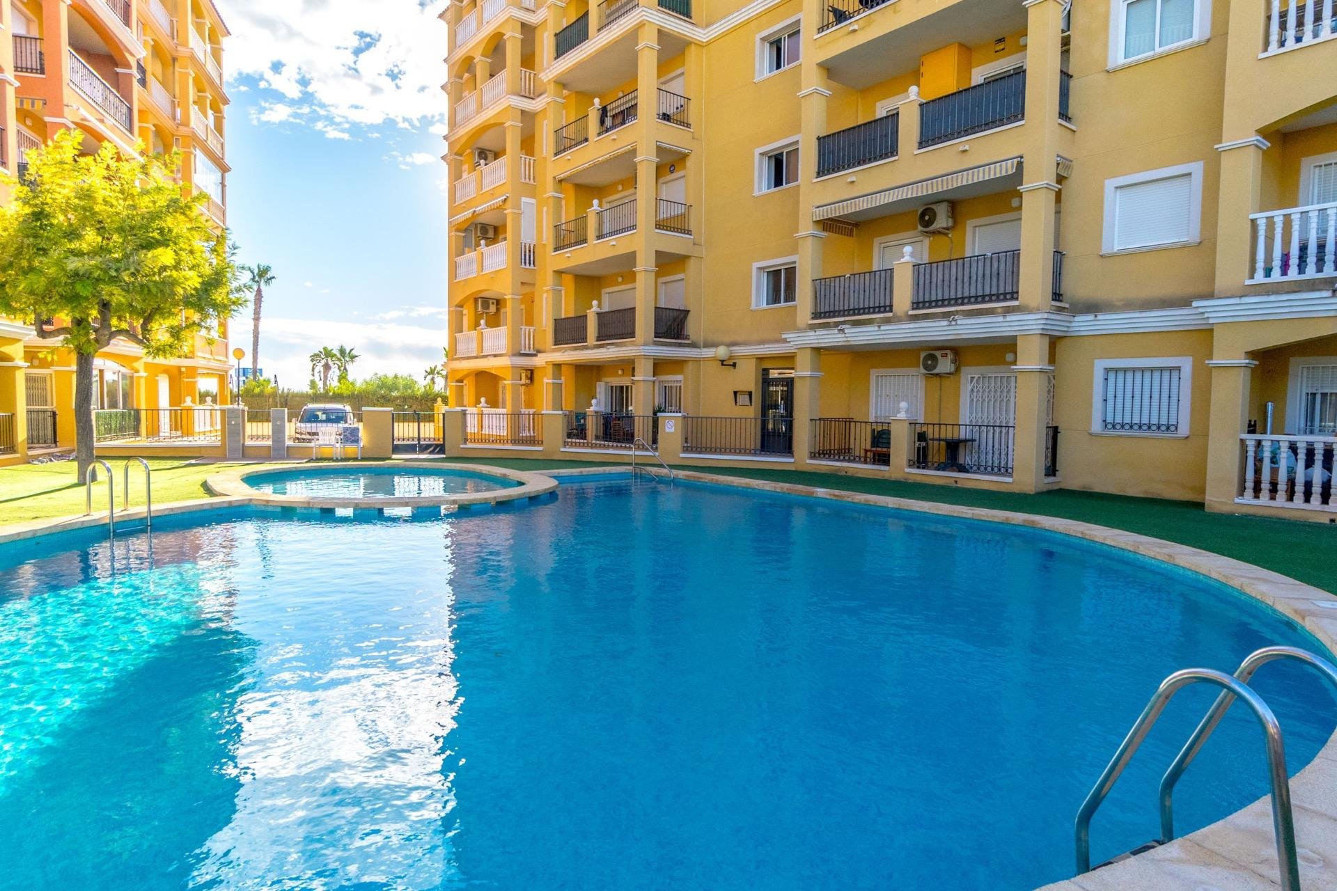 Használt Ingatlanok - Tetőtéri lakás -
Torrevieja - Torreblanca