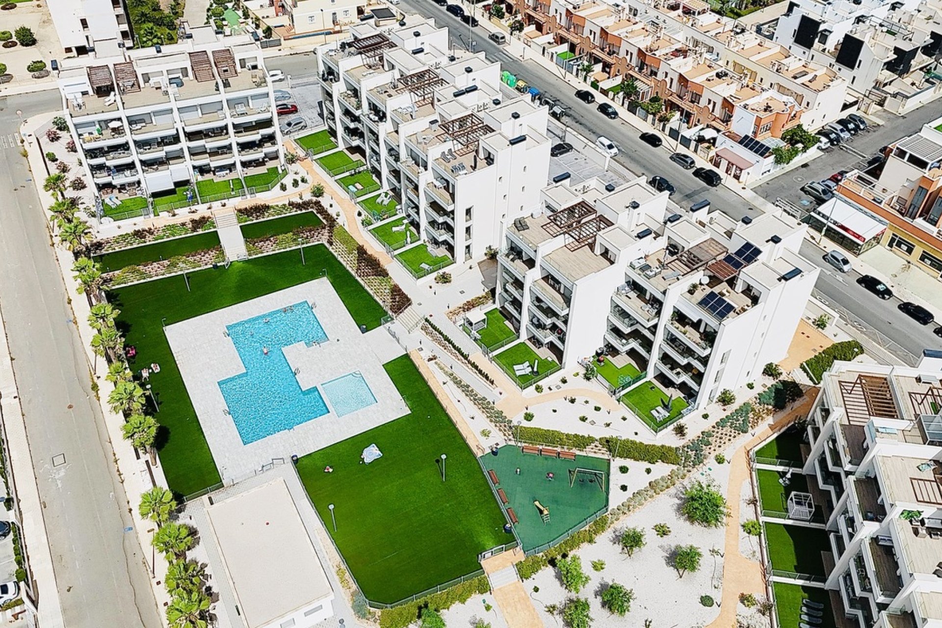 Használt Ingatlanok - Tetőtéri lakás -
Villamartin - Costa Blanca