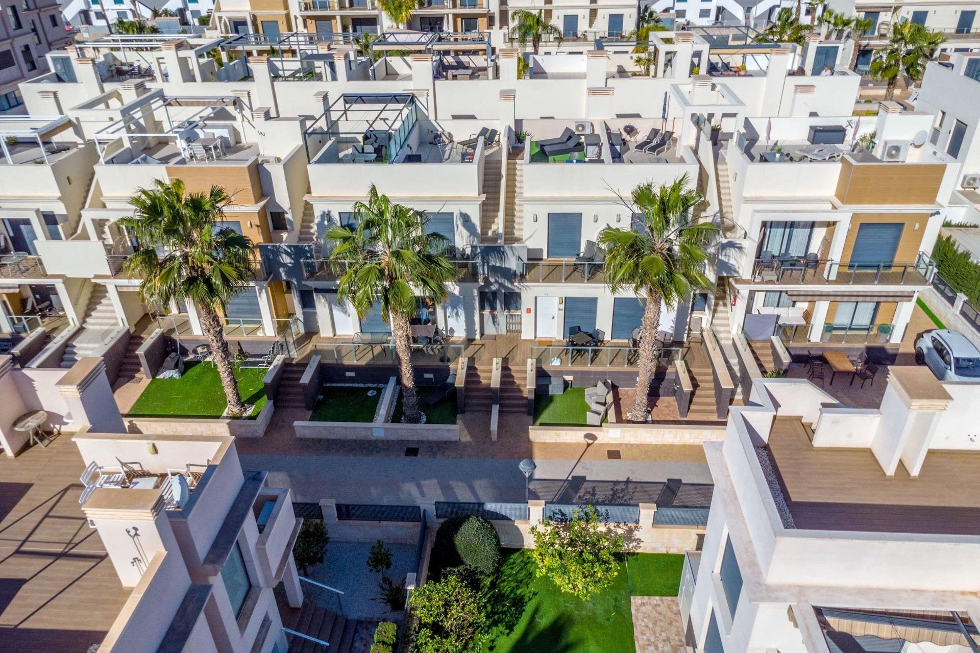 Használt Ingatlanok - Town House -
Orihuela Costa - La Zenia