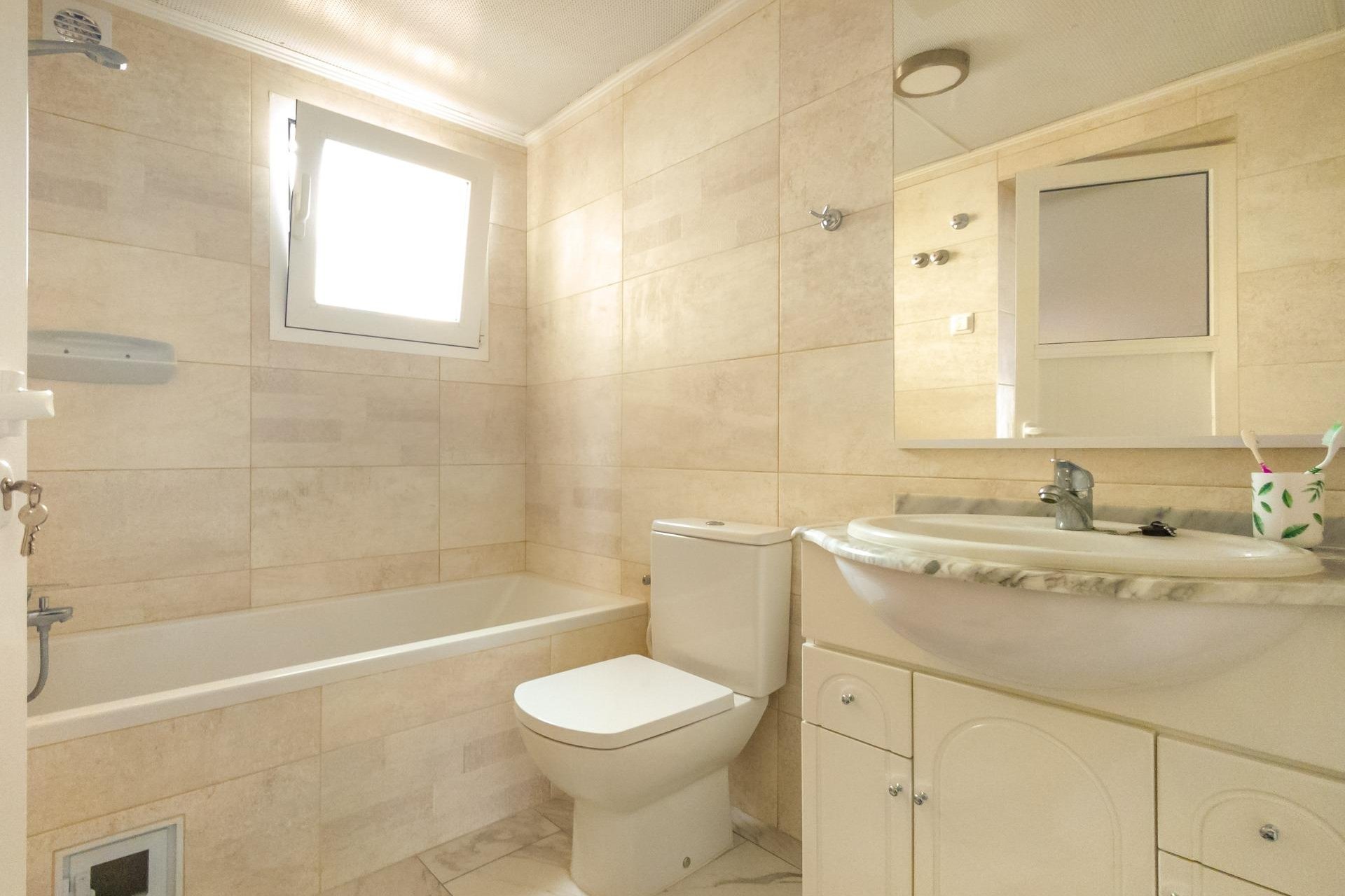 Használt Ingatlanok - Town House -
Torrevieja - Cabo Cervera