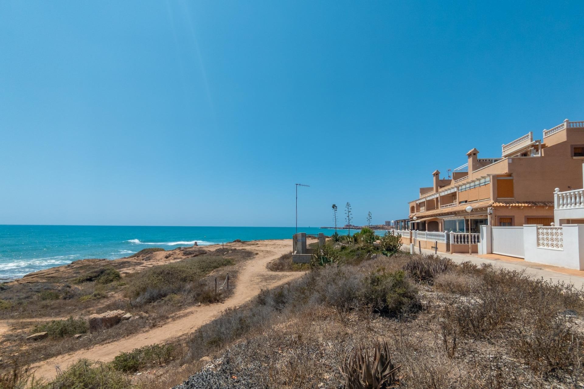 Használt Ingatlanok - Town House -
Torrevieja - Cabo Cervera