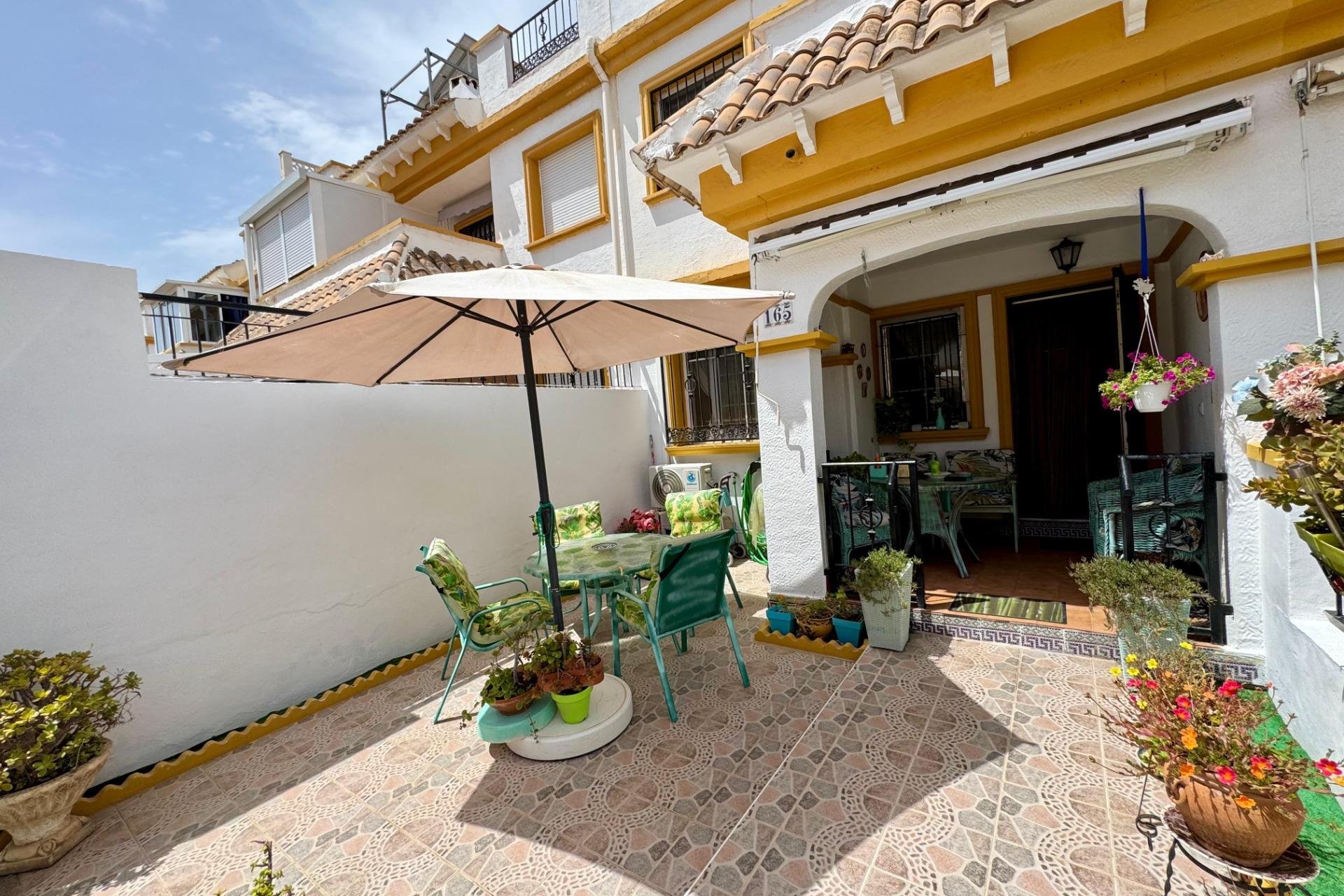 Használt Ingatlanok - Town House -
Torrevieja - Costa Blanca