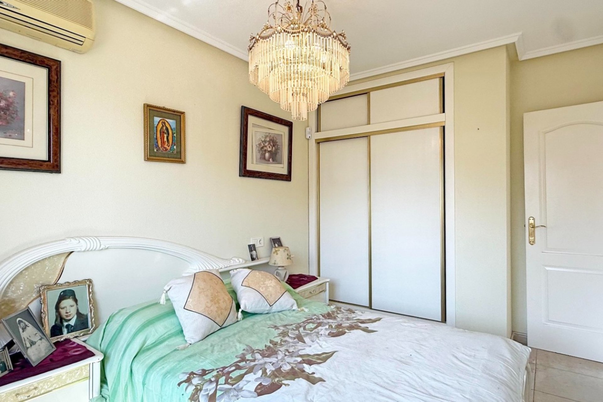 Használt Ingatlanok - Town House -
Torrevieja - Costa Blanca