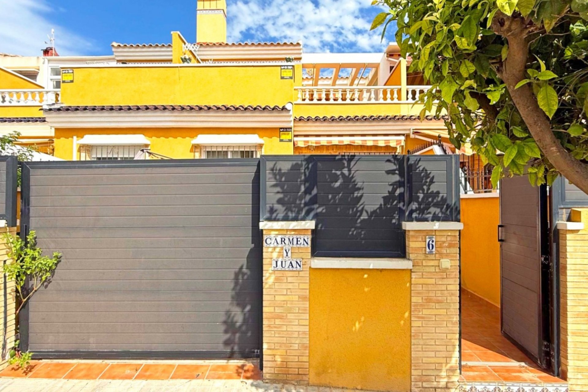 Használt Ingatlanok - Town House -
Torrevieja - Costa Blanca