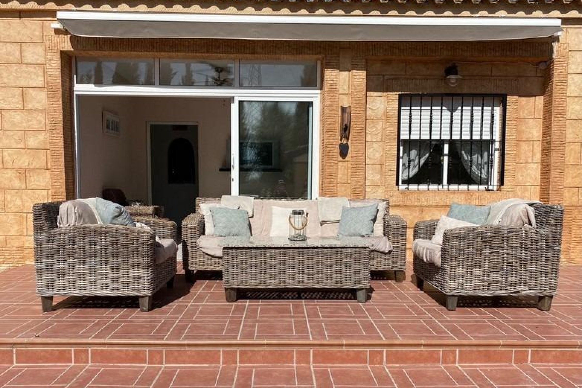 Használt Ingatlanok - Villa -
Albatera - Campo De Albatera