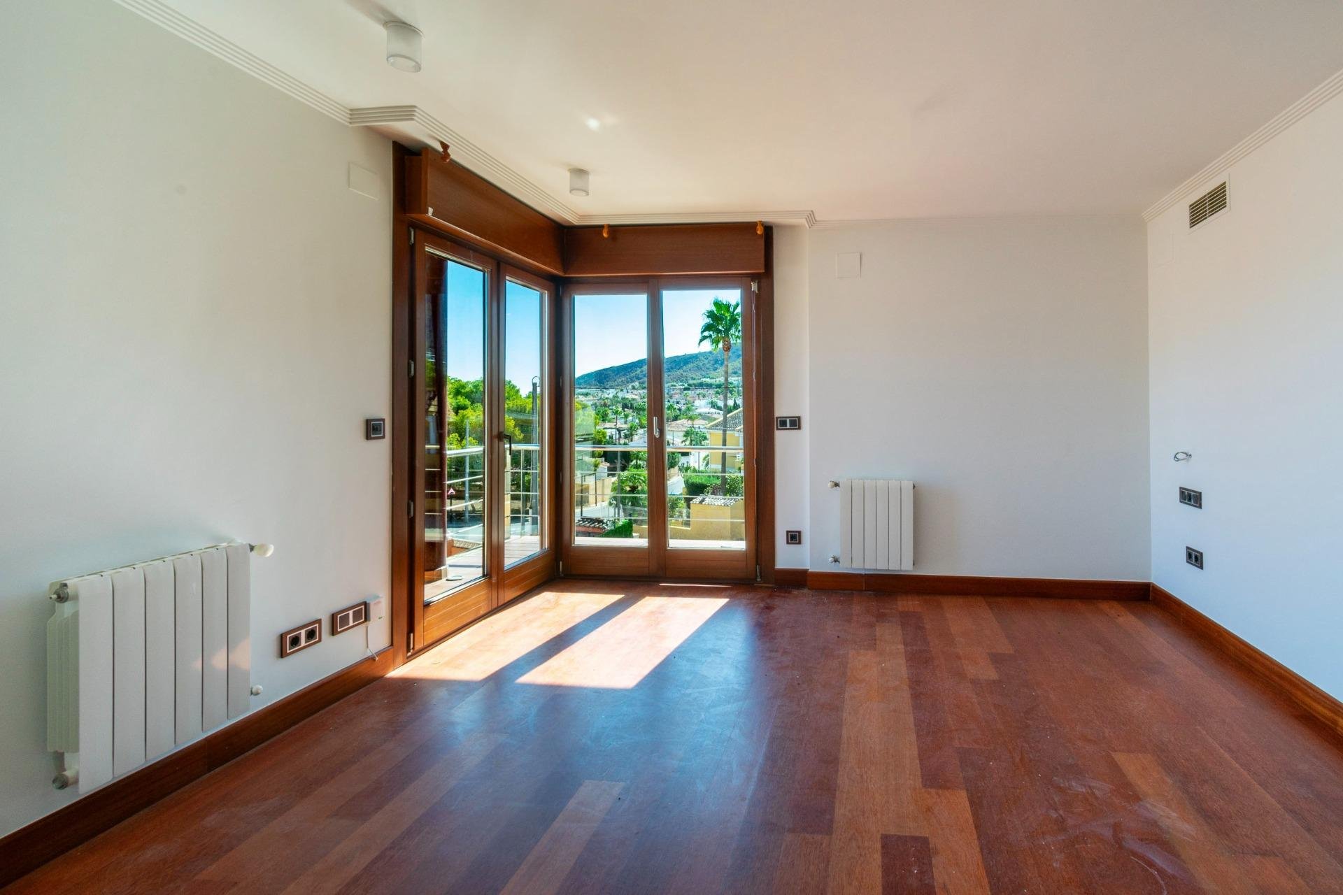 Használt Ingatlanok - Villa -
Alfas del Pí - Costa Blanca