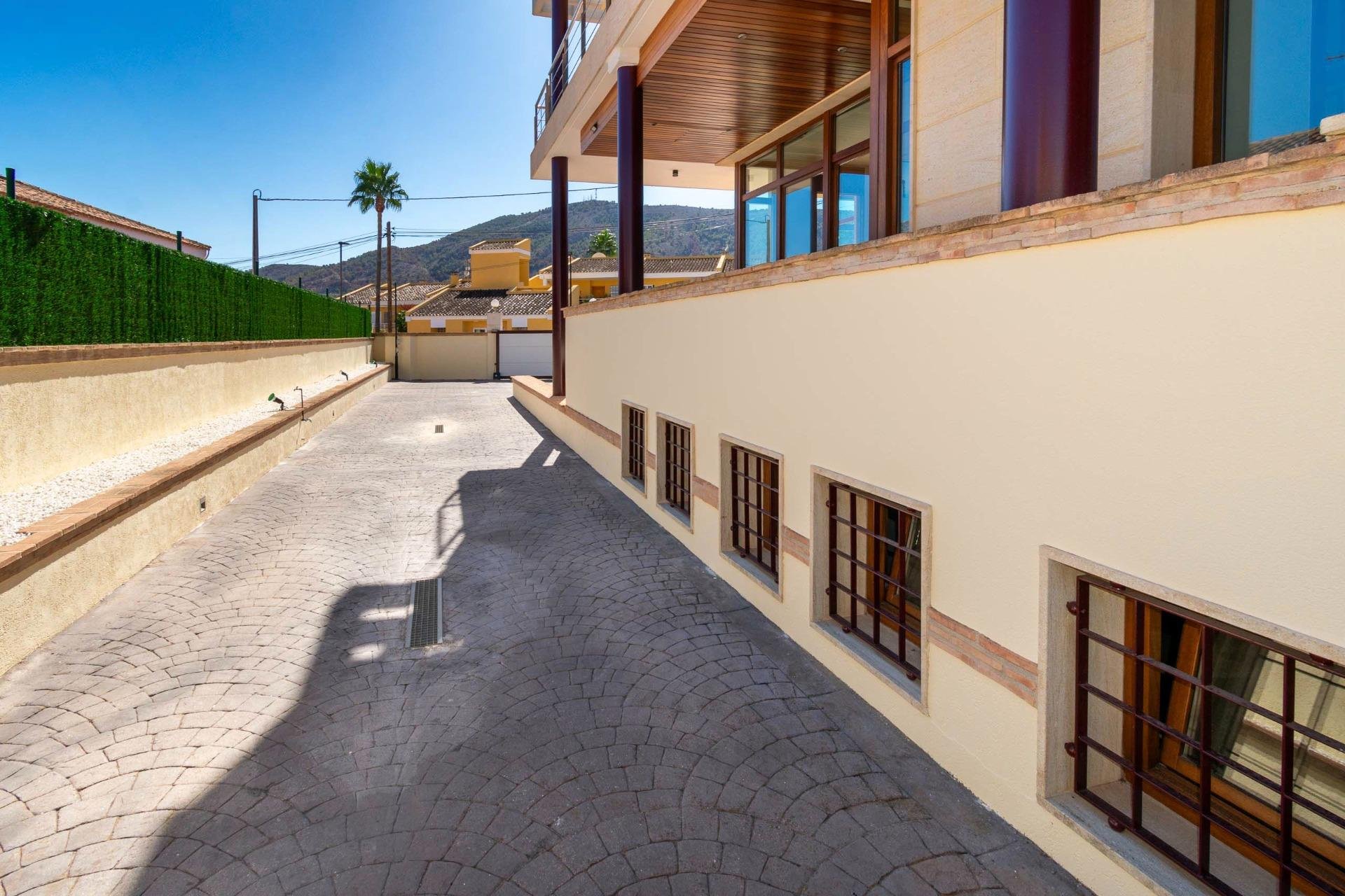 Használt Ingatlanok - Villa -
Alfas del Pí - Costa Blanca