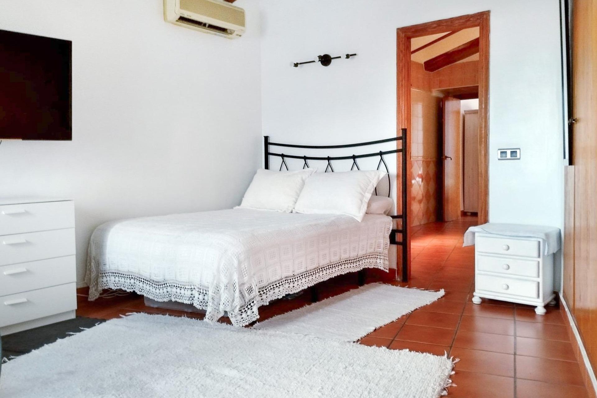 Használt Ingatlanok - Villa -
Alfas del Pí - Costa Blanca