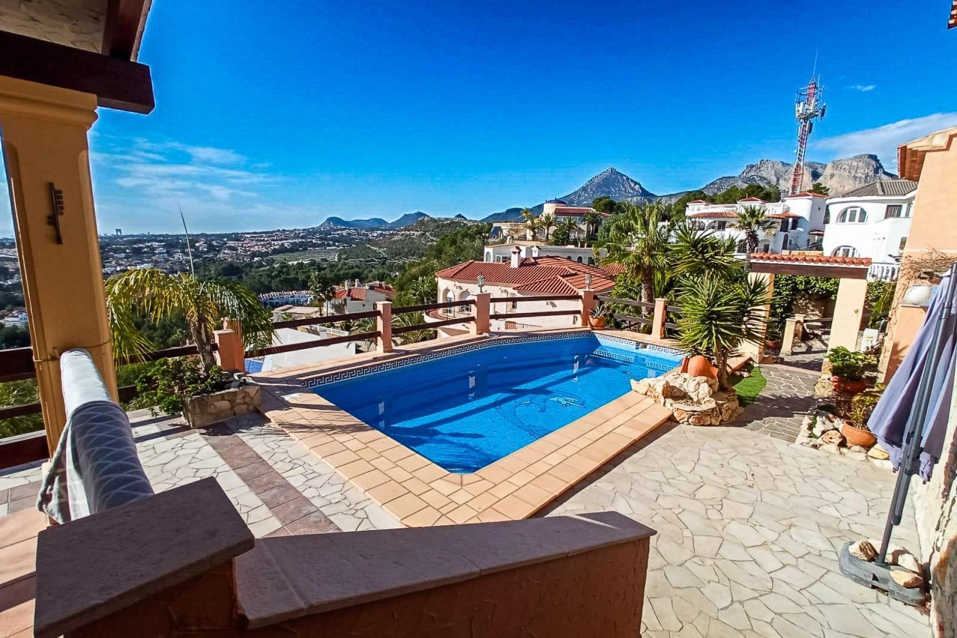 Használt Ingatlanok - Villa -
Alfas del Pí - Costa Blanca