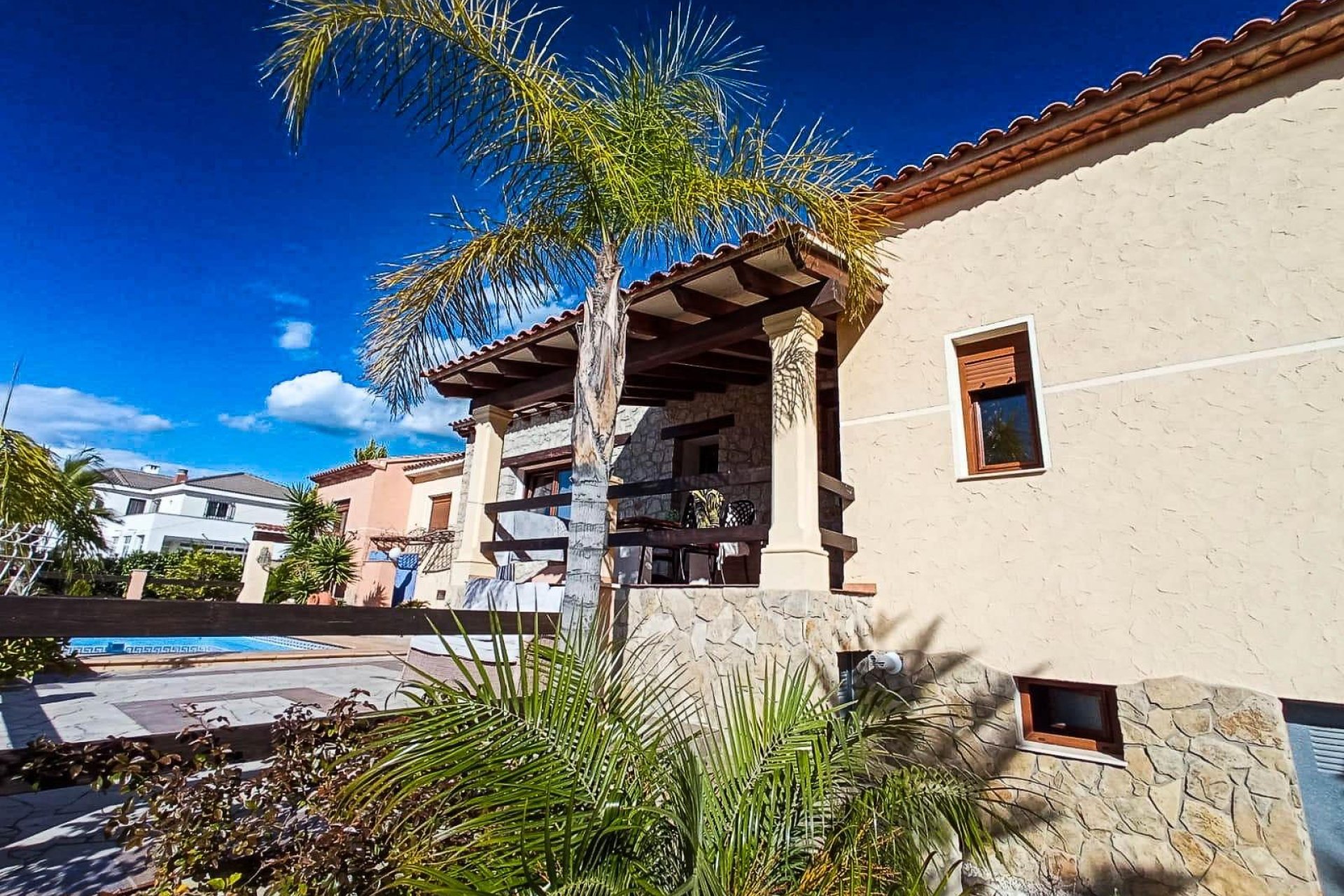 Használt Ingatlanok - Villa -
Alfas del Pí - Costa Blanca