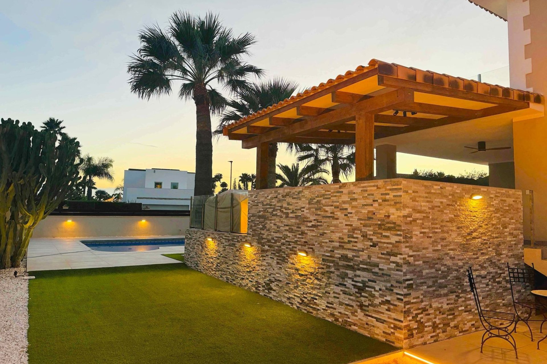 Használt Ingatlanok - Villa -
Alfas del Pí - Costa Blanca