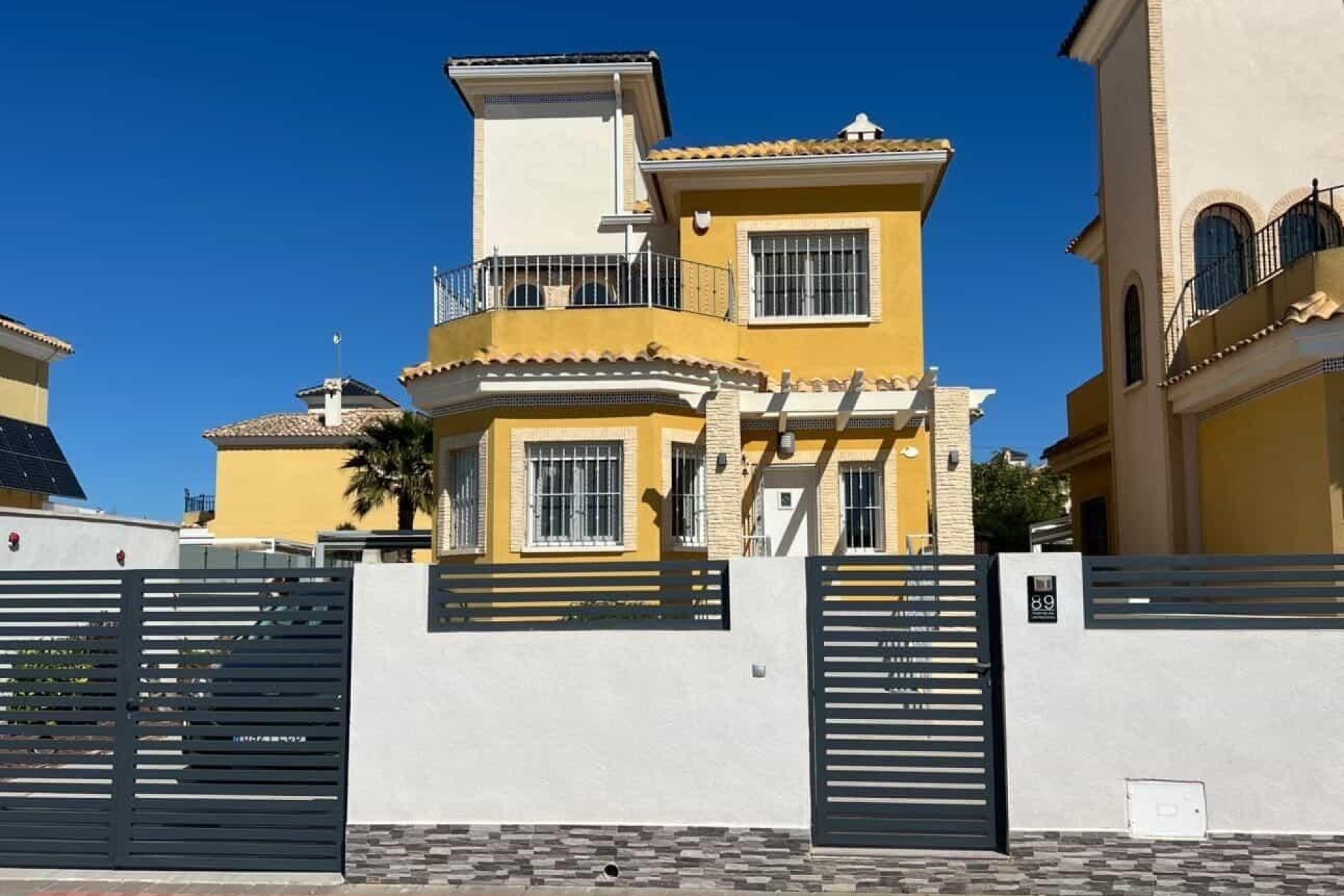 Használt Ingatlanok - Villa -
Algorfa - Costa Blanca Sur