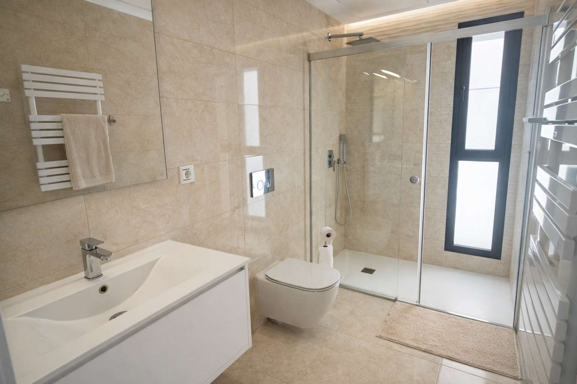 Használt Ingatlanok - Villa -
Algorfa - Inland