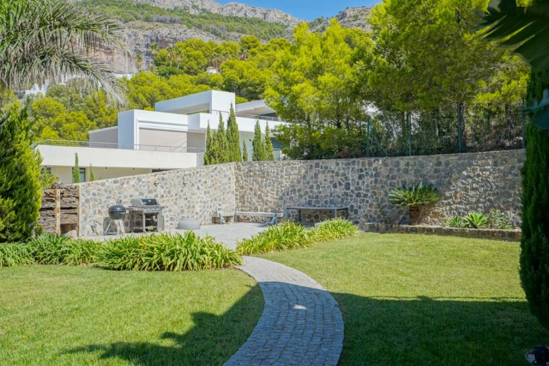 Használt Ingatlanok - Villa -
Altea - Costa Blanca