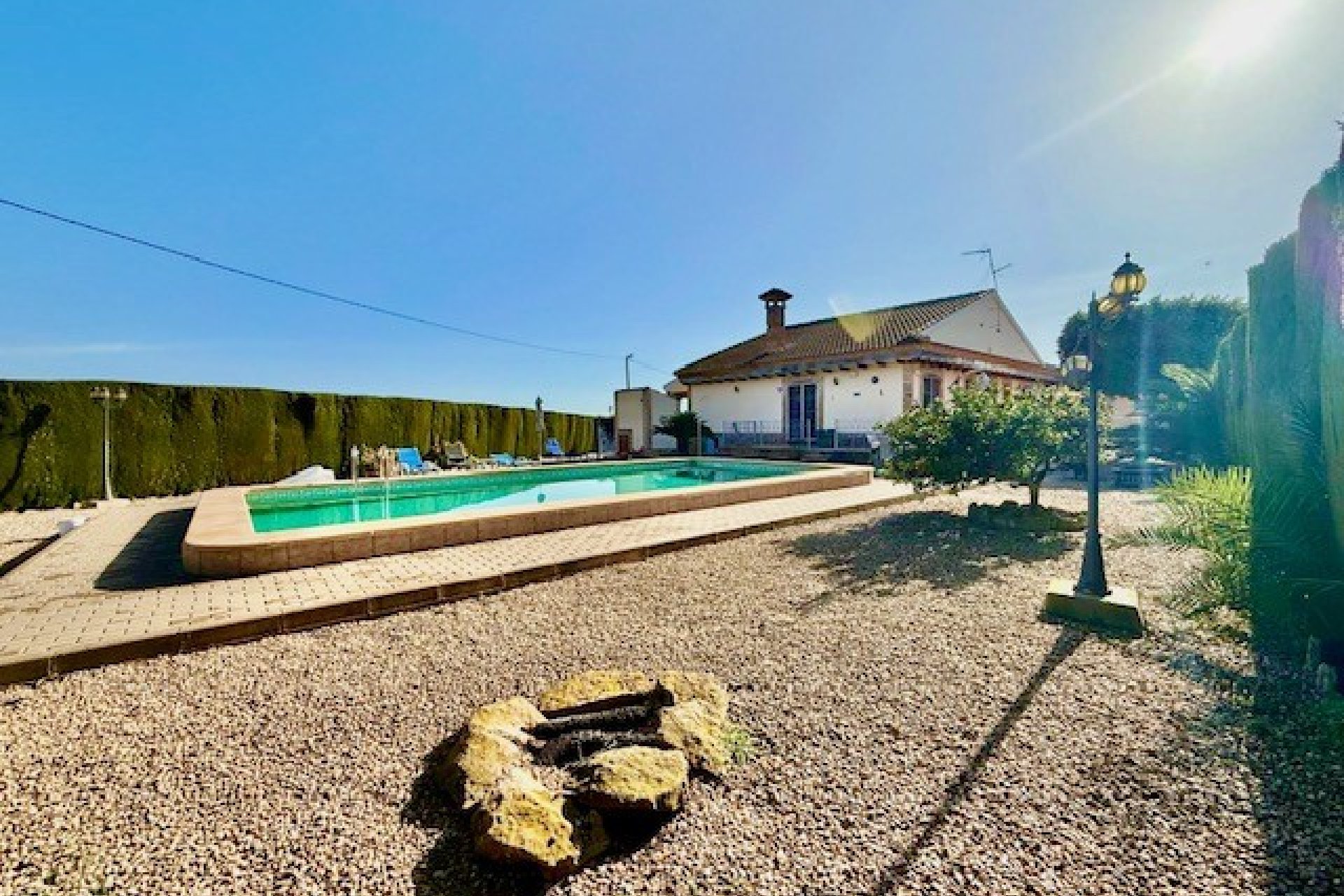 Használt Ingatlanok - Villa -
Avileses - Inland