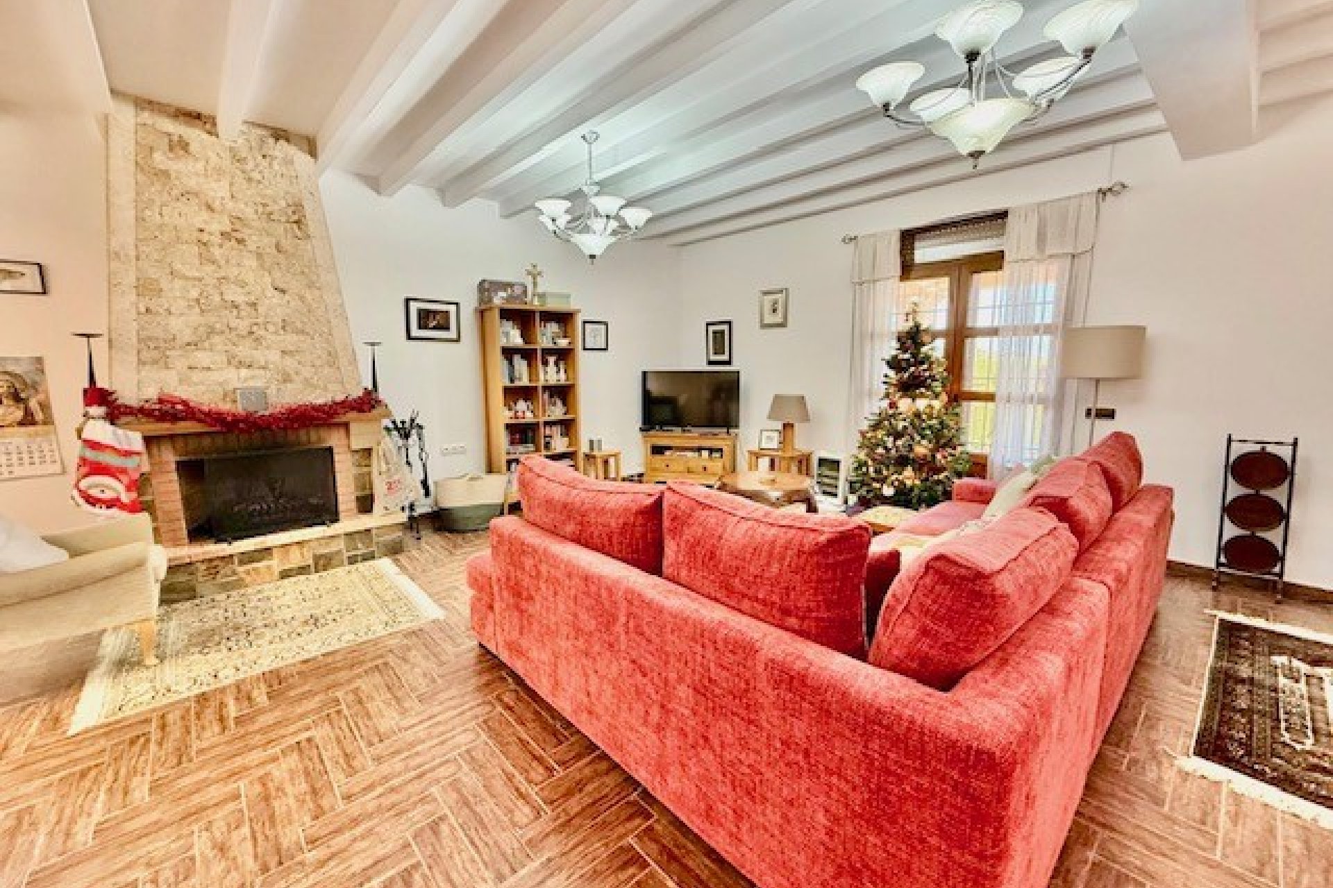 Használt Ingatlanok - Villa -
Avileses - Inland