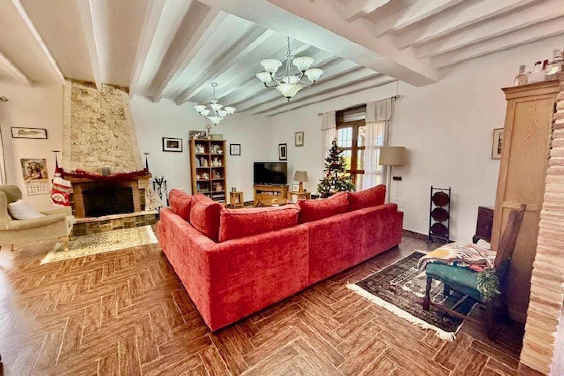 Használt Ingatlanok - Villa -
Avileses - Inland