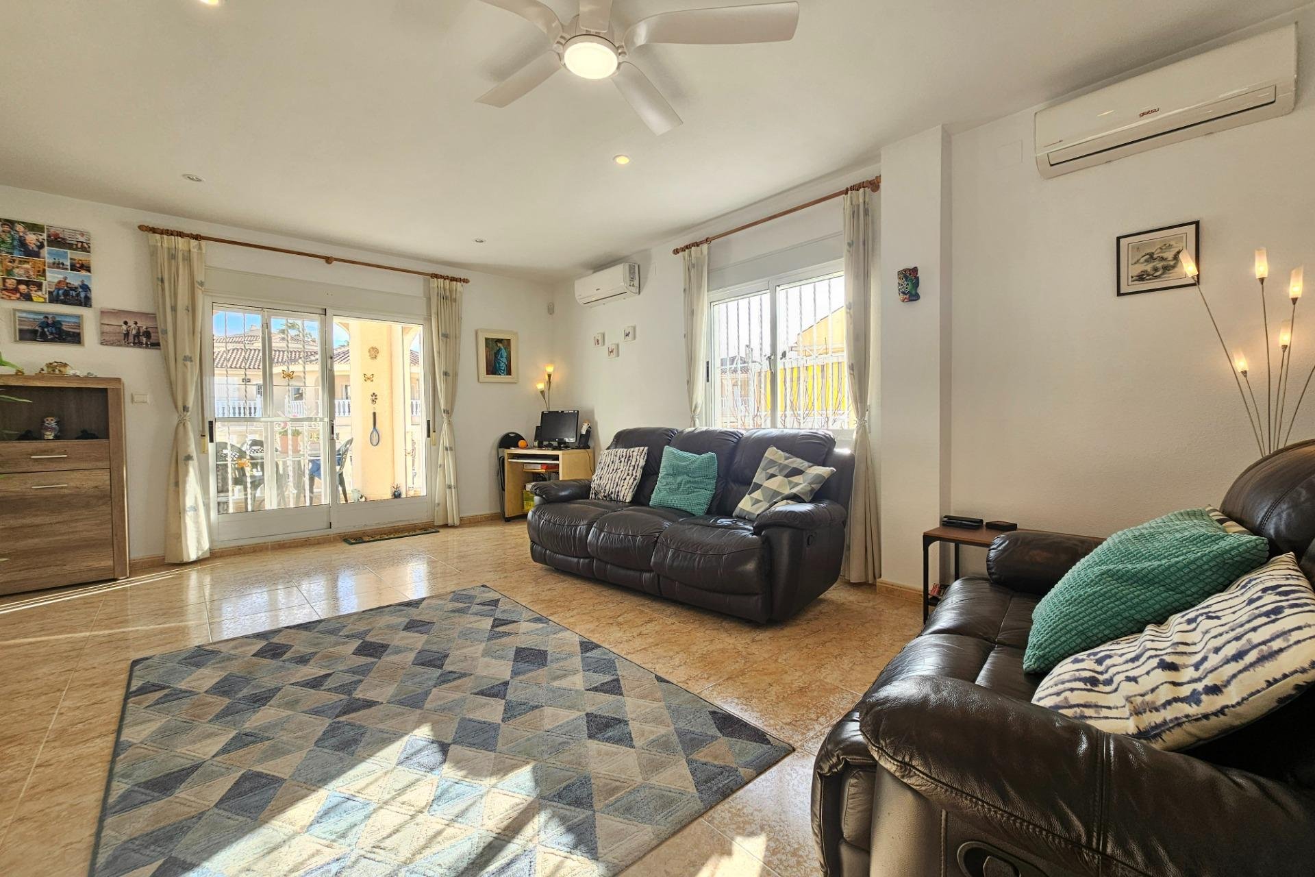 Használt Ingatlanok - Villa -
Benijofar - Benimar 3