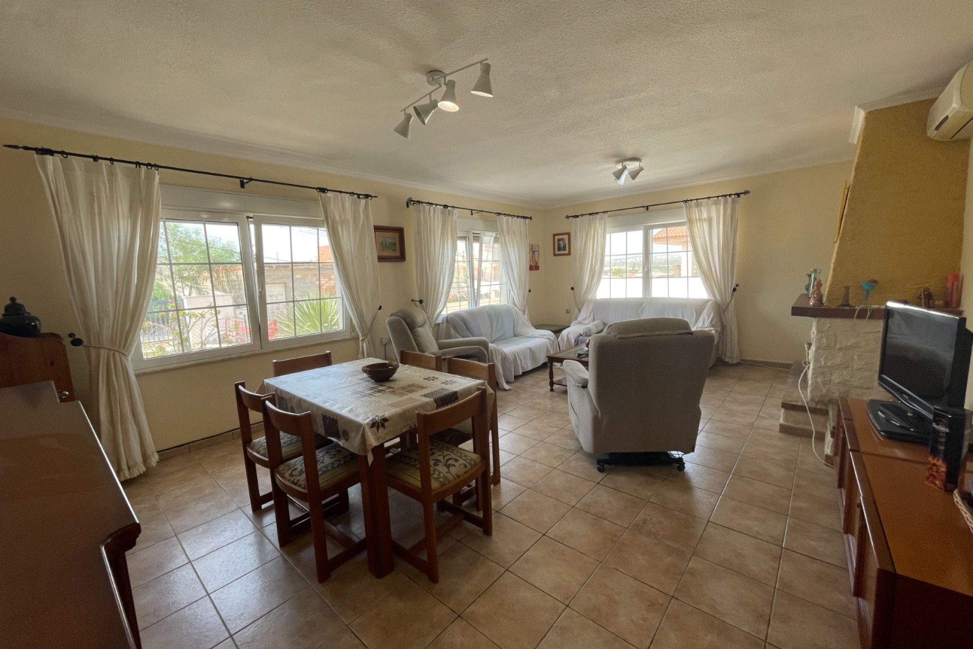 Használt Ingatlanok - Villa -
Benijofar - Costa Blanca